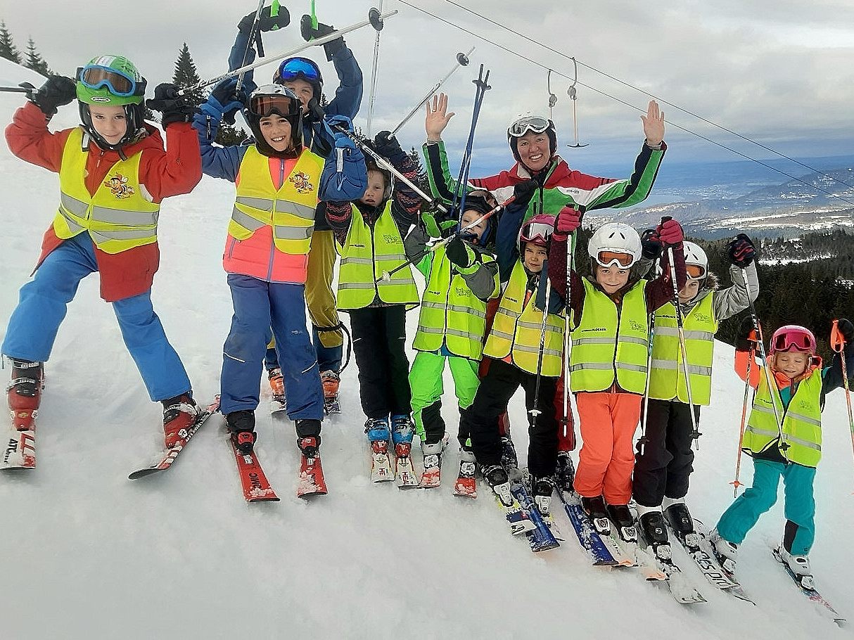 Auch beim diesjährigen Weihnachtsskikurs vom Skiclub Mühlebach stand vor allem die "Gaudi im Schnee" im Mittelpunkt.