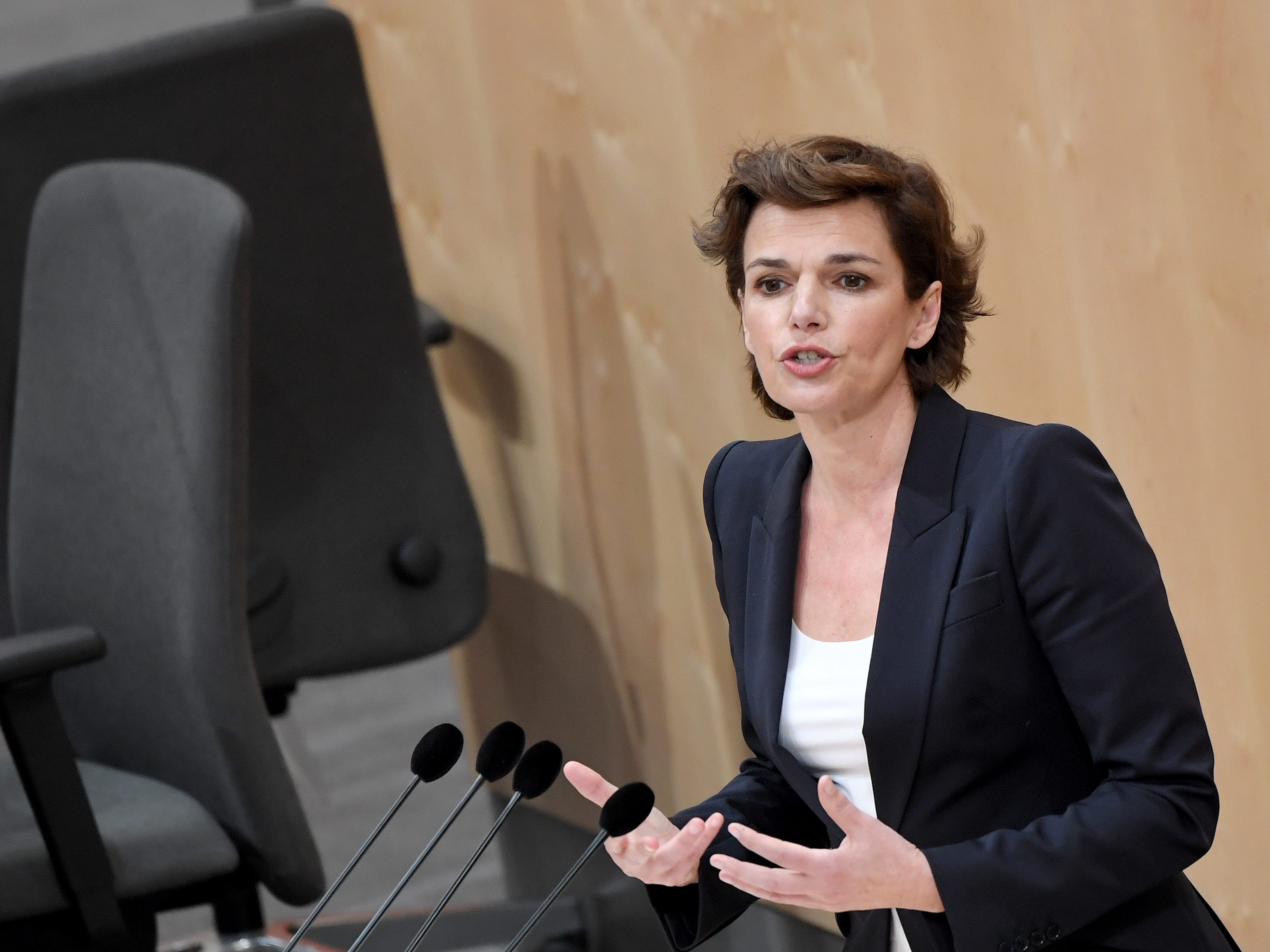 Pamela Rendi-Wagner rechnet mit einer neuen Virusvariante im Sommer.