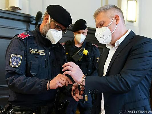 Julian Hessenthaler stand in St. Pölten vor Gericht