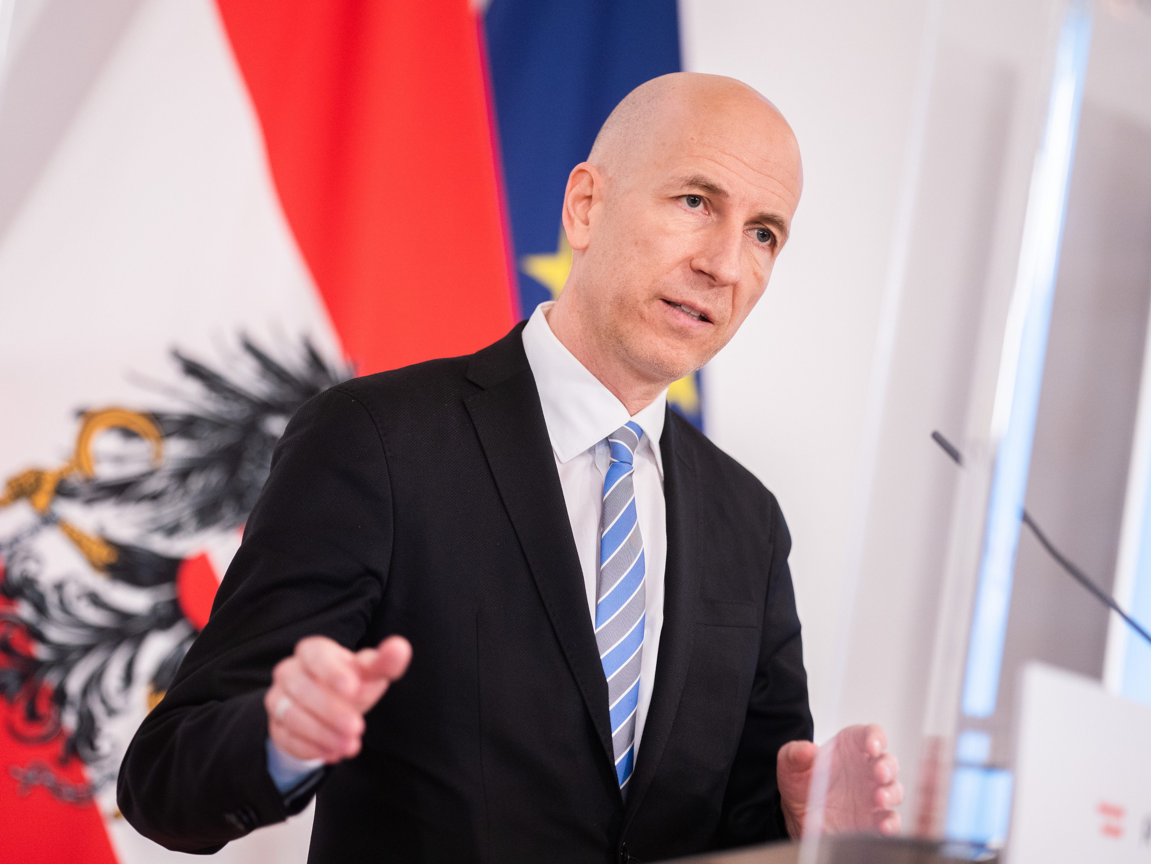 Arbeitsminister Kocher: Das Thema Grundversorgung und Zuverdienstgrenze für Ukrainer soll bald gelöst werden