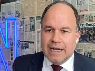 VN-Chefredakteur kritisiert die Reaktion der ÖVP auf die Causa Wirtschaftsbund scharf.