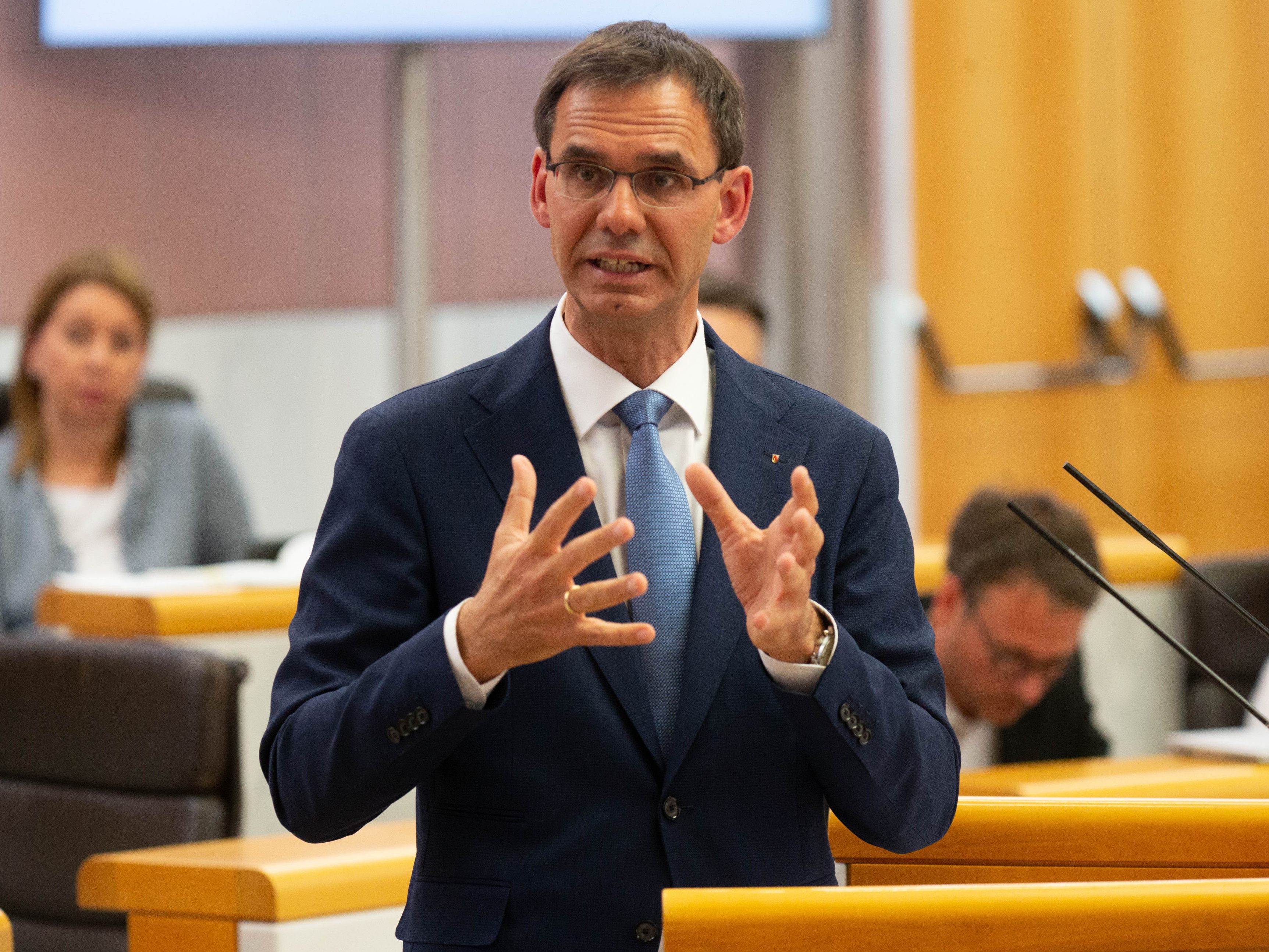 Misstrauensantrag gegen Wallner: Wie würden Sie abstimmen?