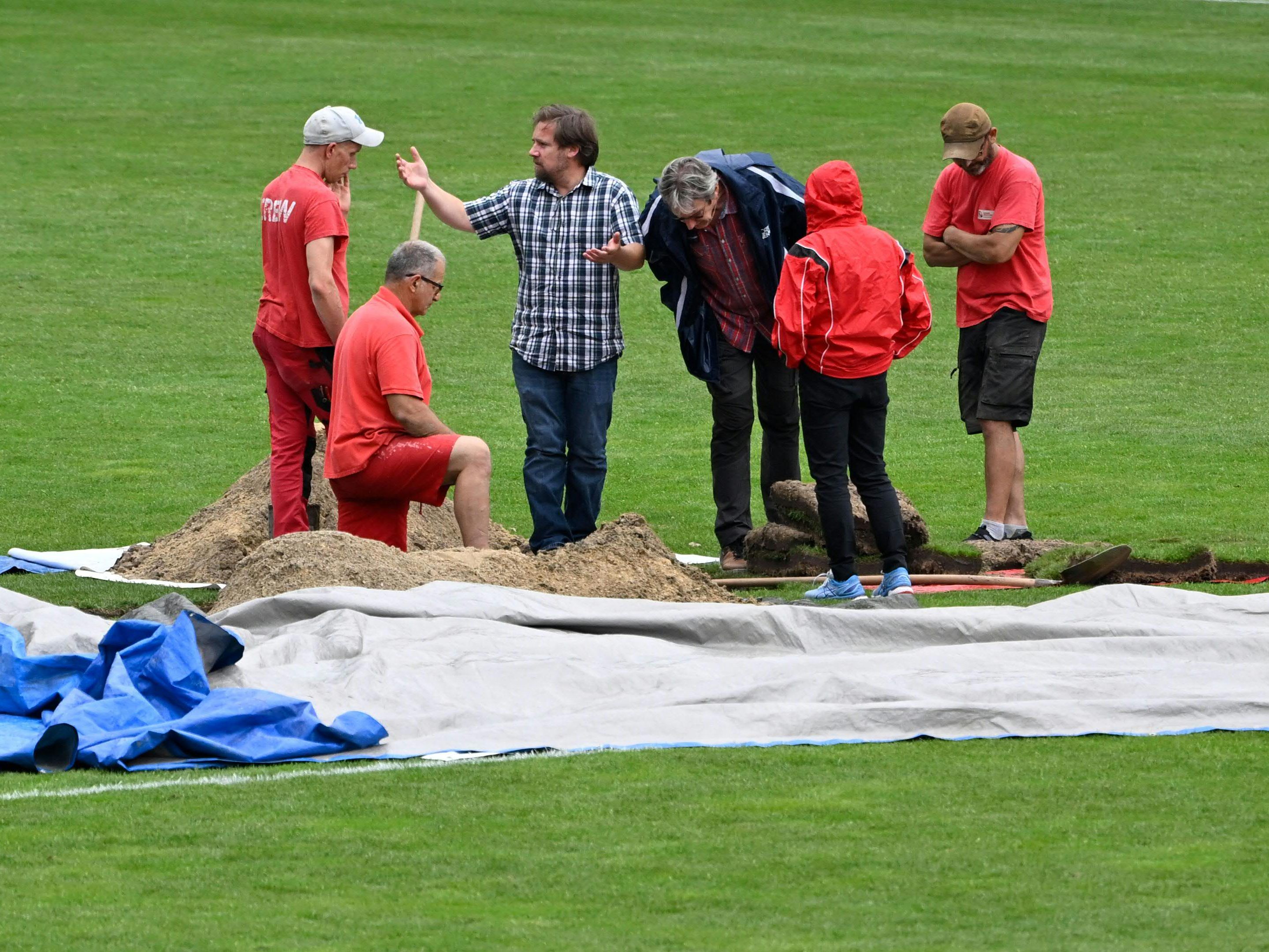 Der Rasen des Wiener Ernst-Happel-Stadion wurde mit Magnetresonanz und Georadar untersucht