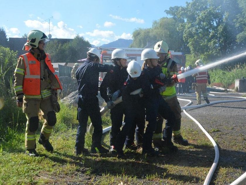 Einen Tag lang probte die Feuerwehrjugend den Ernstfall bei verschiedensten Einsätzen.