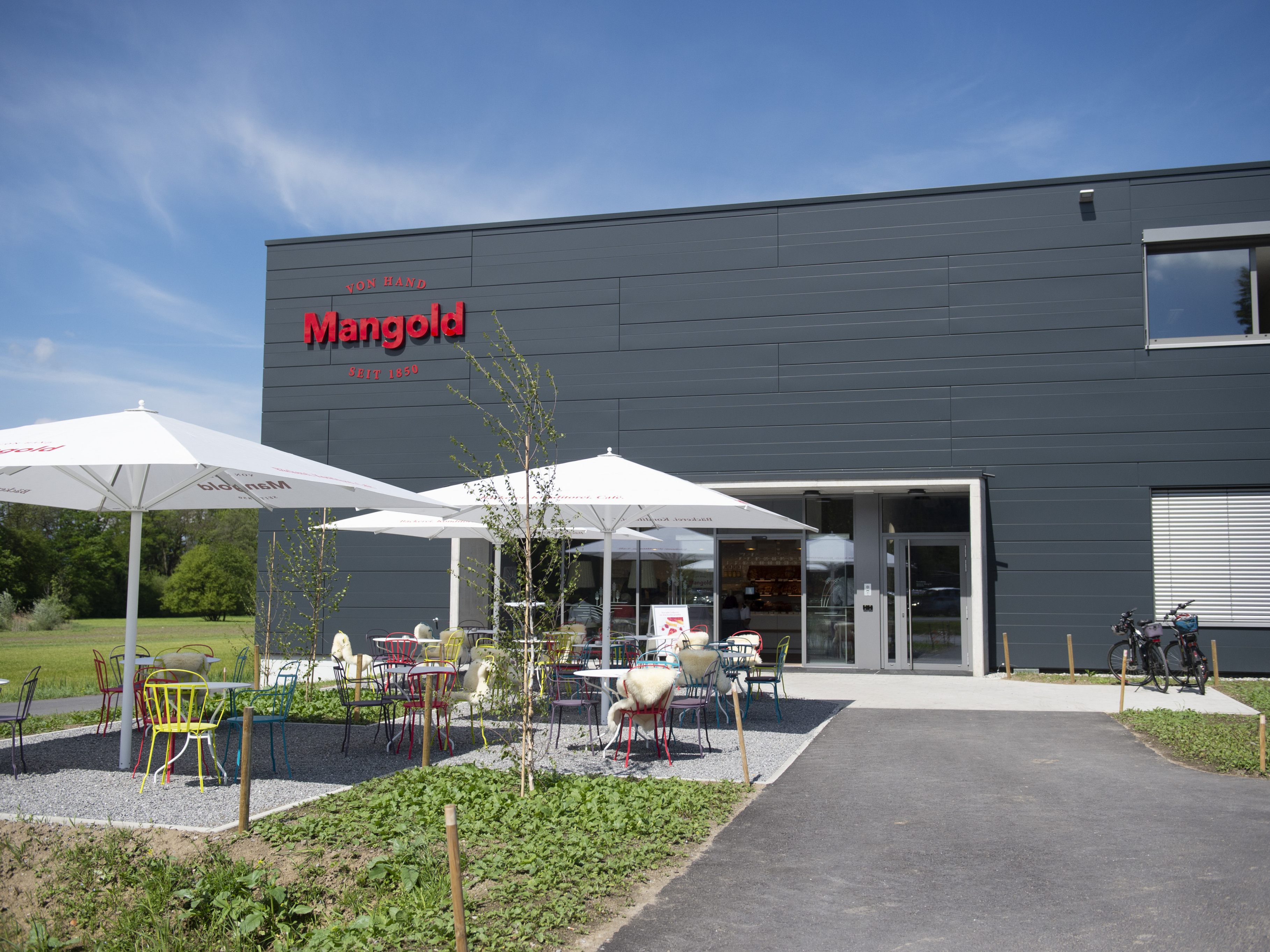 Die Firma Mangold muss ihre Nusskipfel zurückrufen.