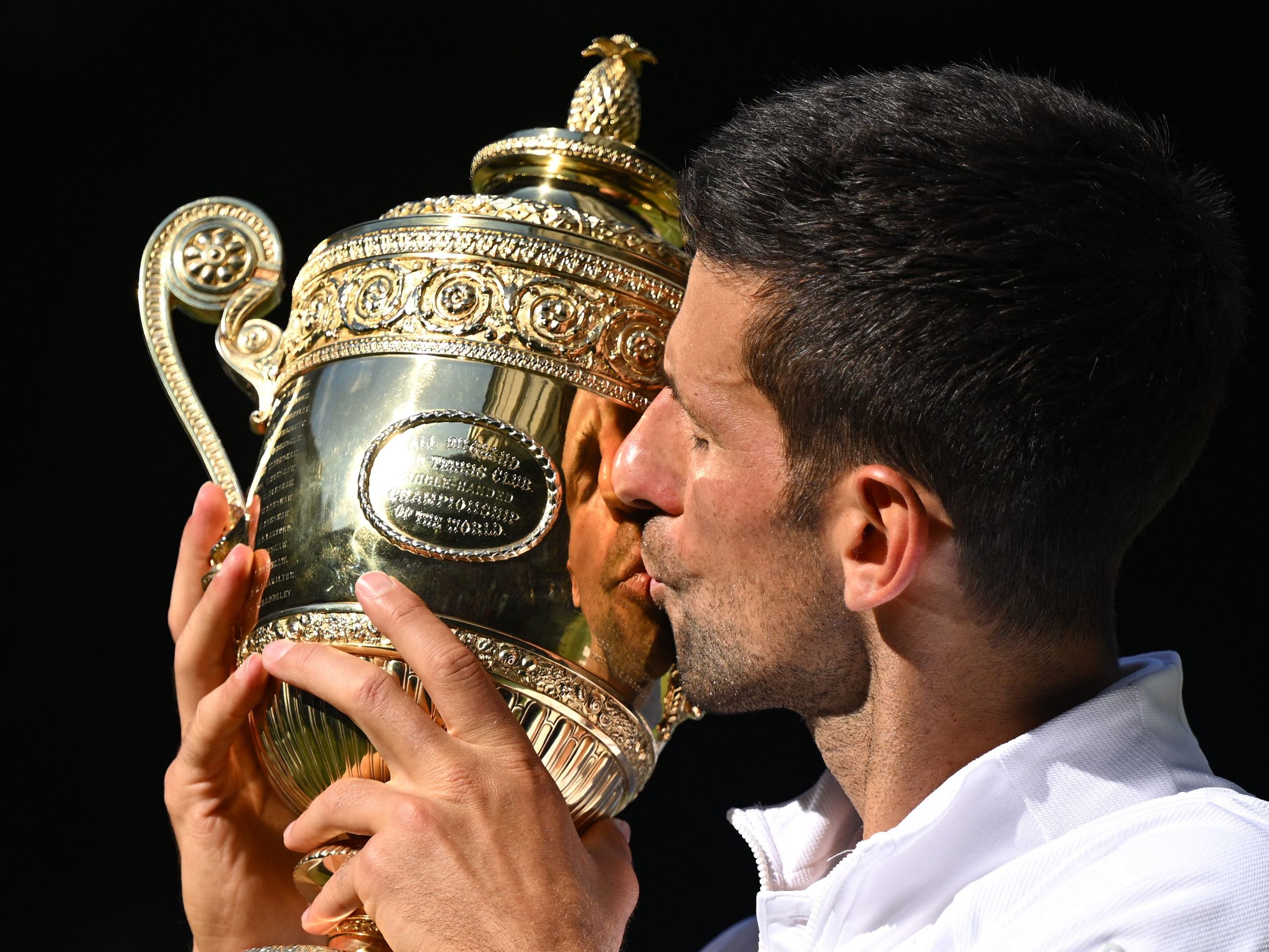 Djokovic in Wimbledon auch von Kyrgios nicht zu schlagen.