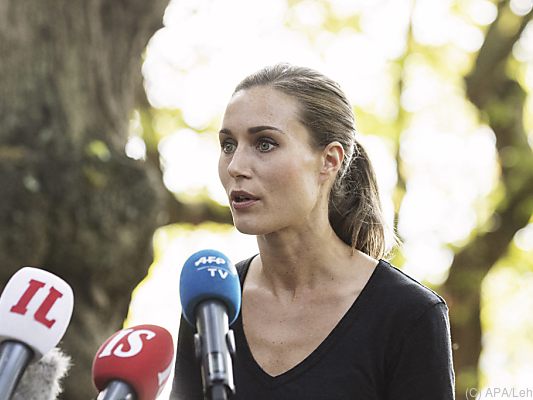 Ministerpräsidentin Marin stellt sich der Kritik