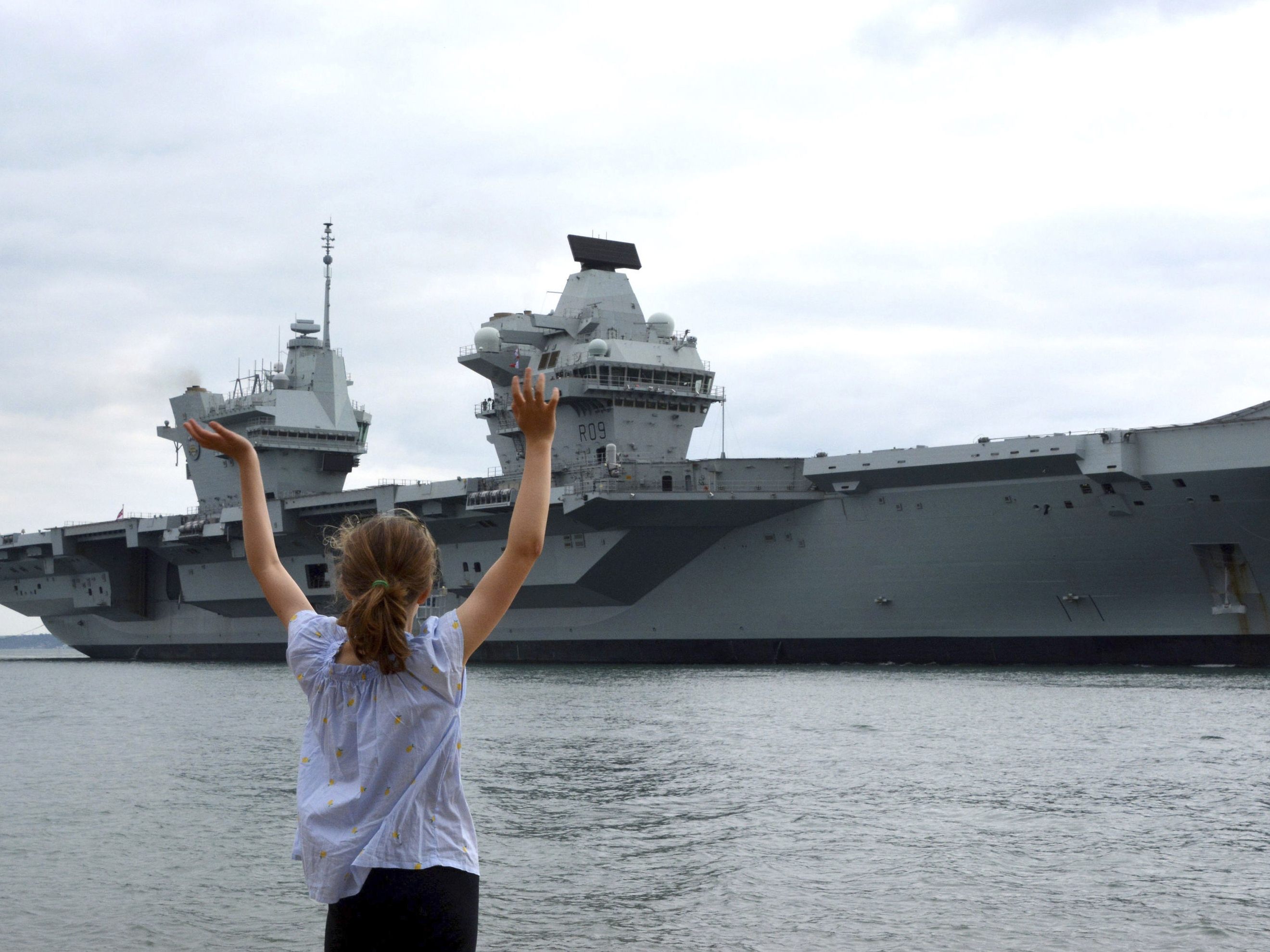 Die "HMS Prince of Wales" im Hafen von Portsmouth im Juli 2021.