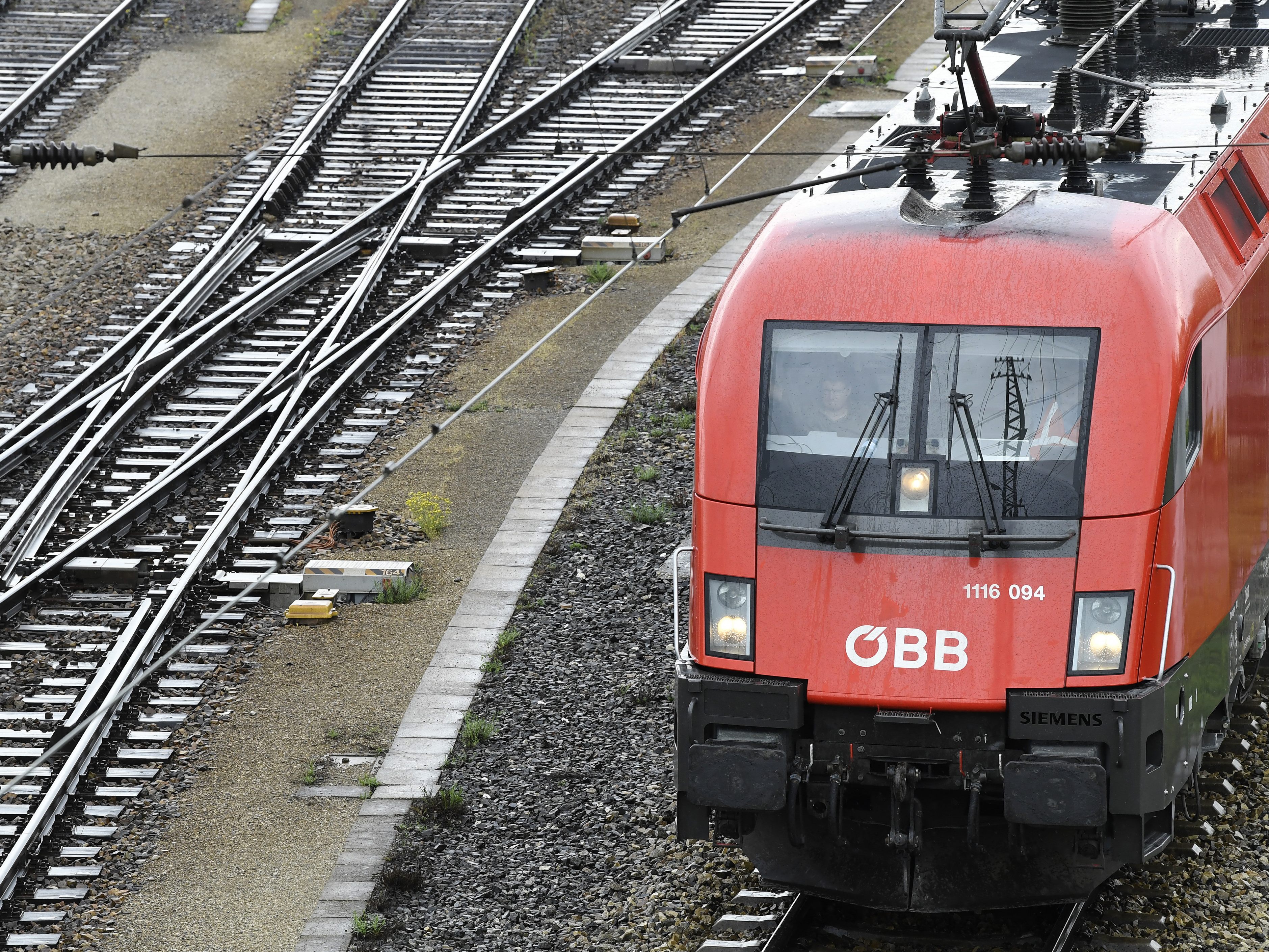 Die ÖBB wollen im Eigenbetrieb deutlisch Strom sparen.