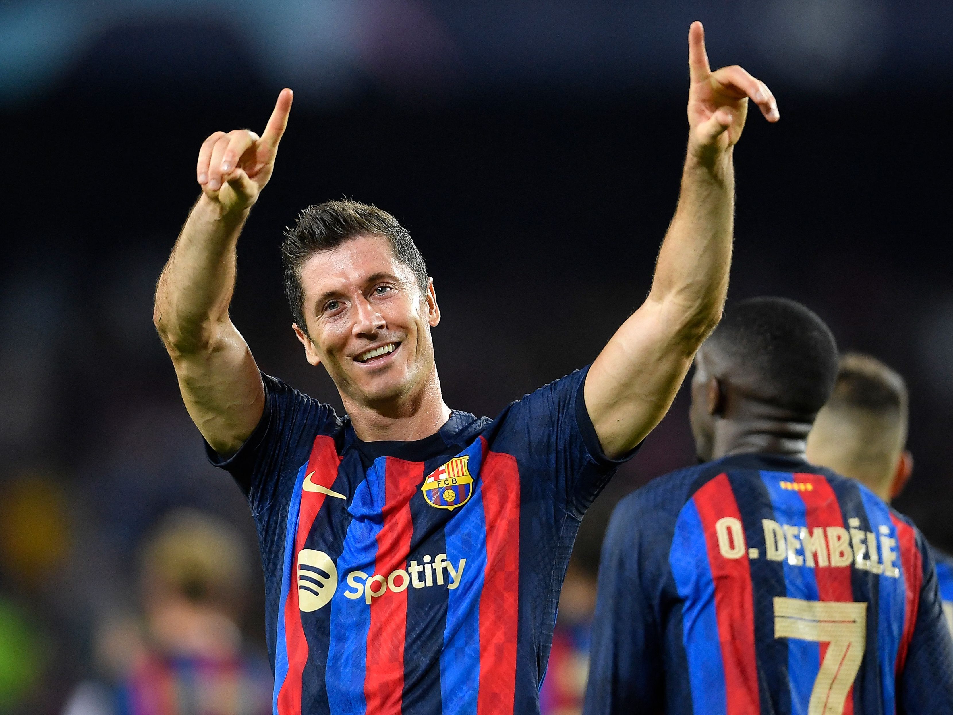 Rober Lewandowski schoss Barcelona per Hattrick zum Sieg.