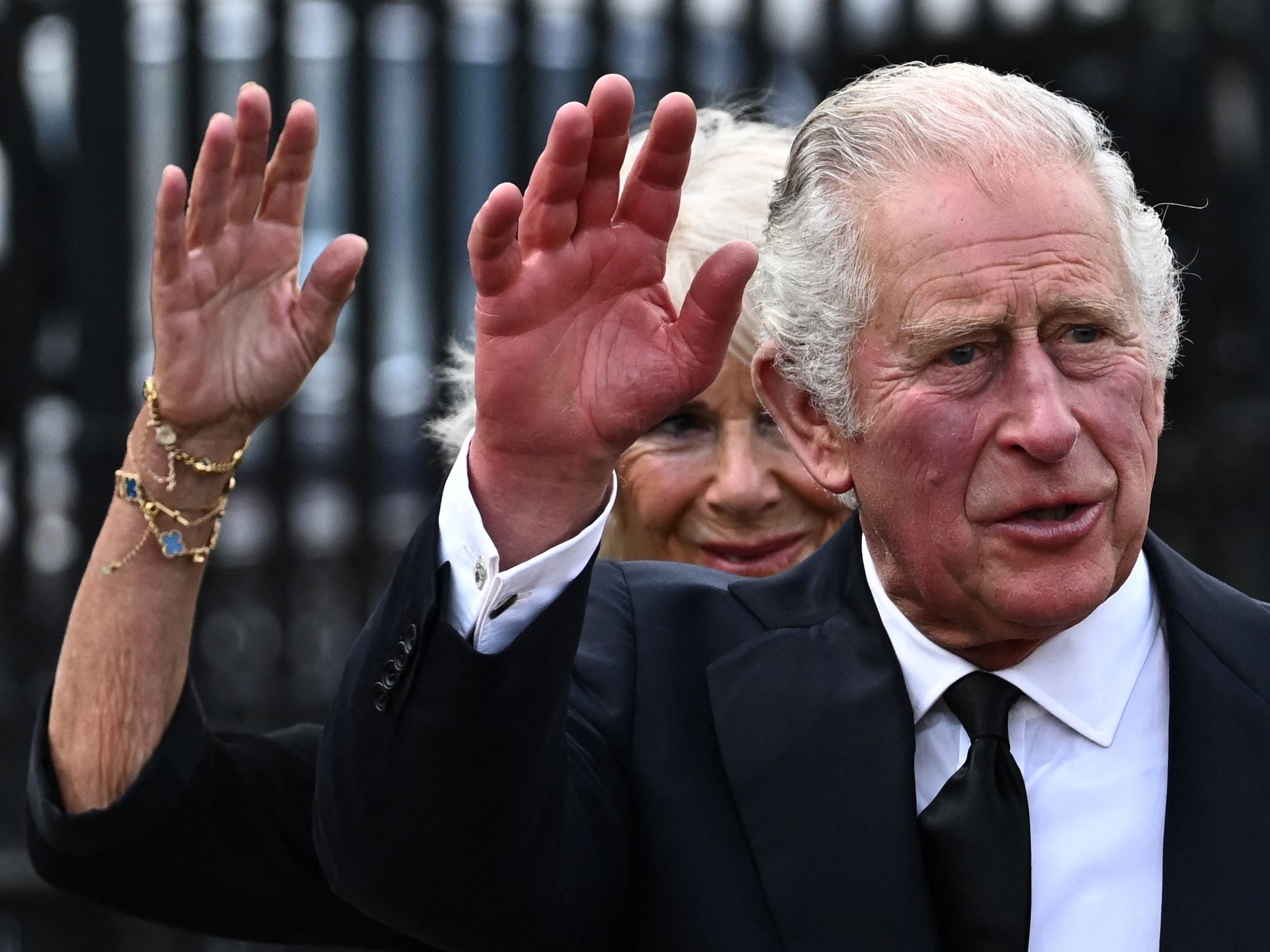 Salutschüsse in London - Rede von Charles und Gedenkgottesdienst am Abend
