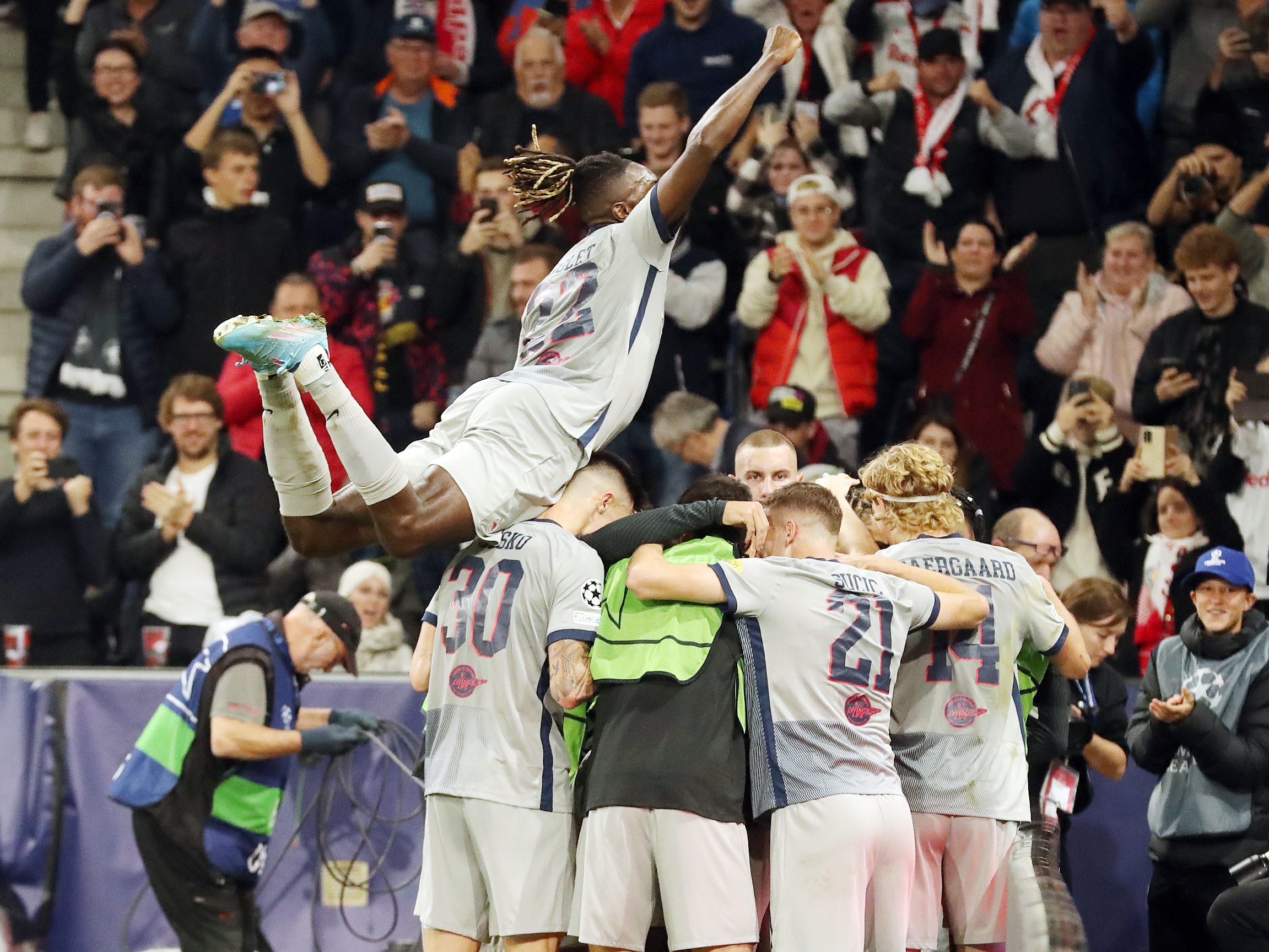 Die Salzburger überflieger bleiben in der CL weiter ungeschlagen.