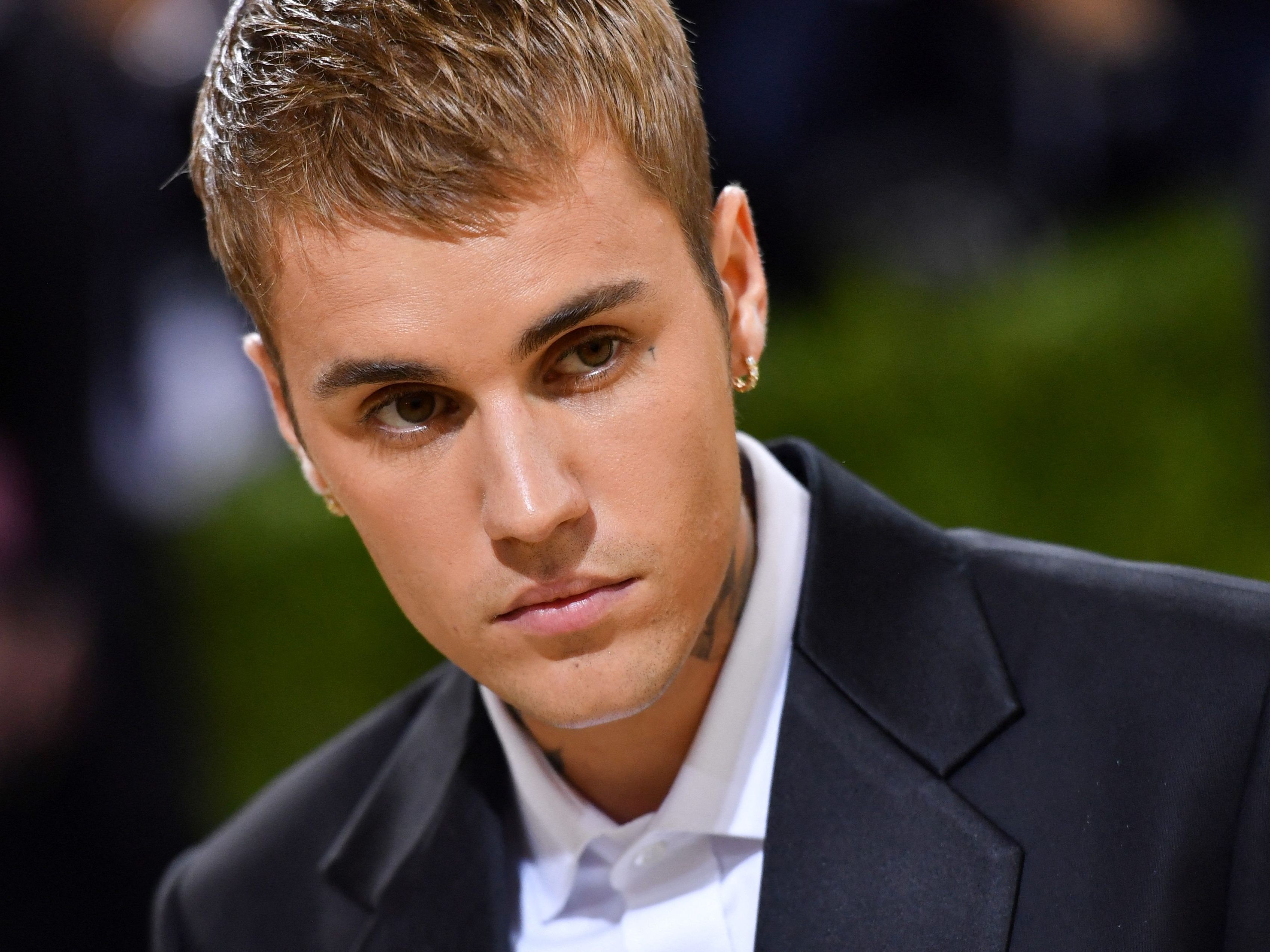 Justin Bieber unterbricht erneut seine Welttournee.