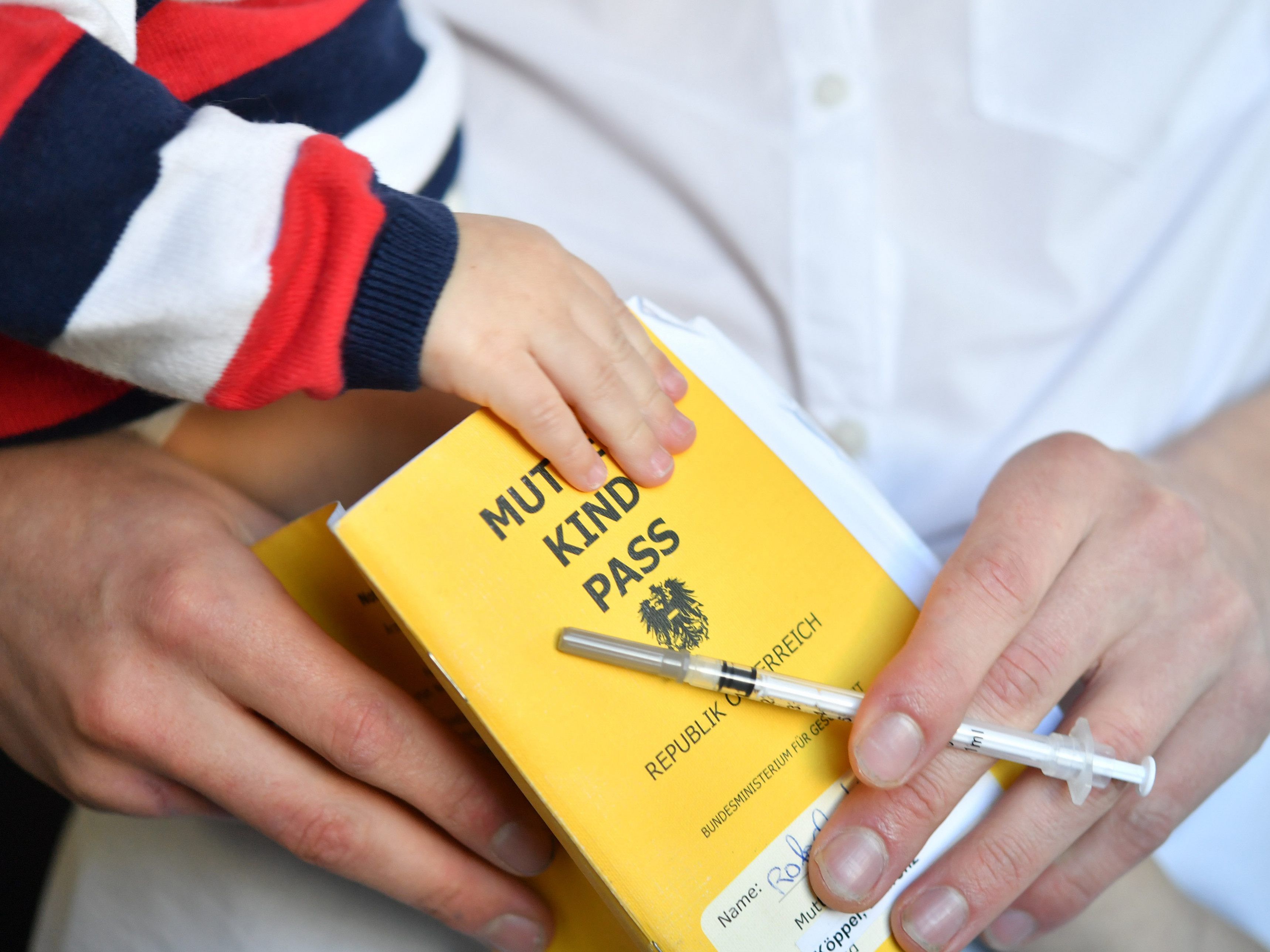 Aus dem gelben Mutter-Kind-Pass wird ab 2014 der digitale Eltern-Kind-Pass.