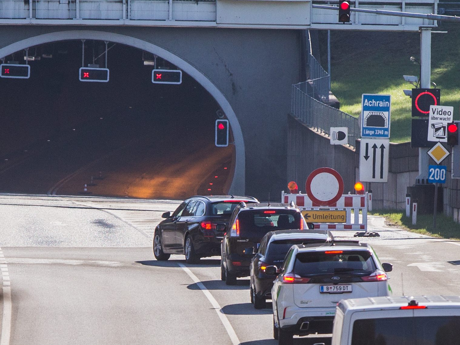 Der Achraintunnel ist aktuell gesperrt.