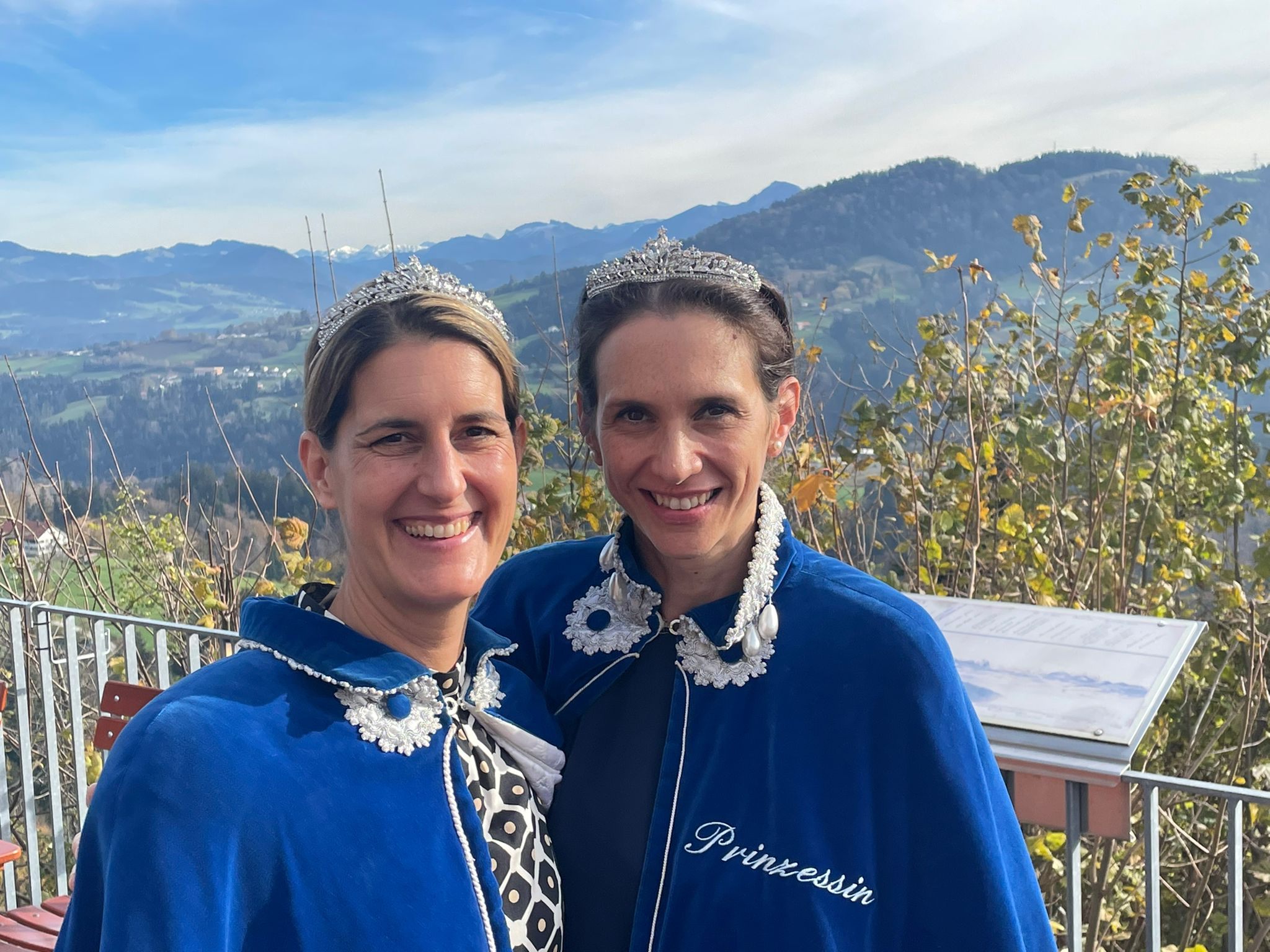 Gabriela I. und Alexandra I.