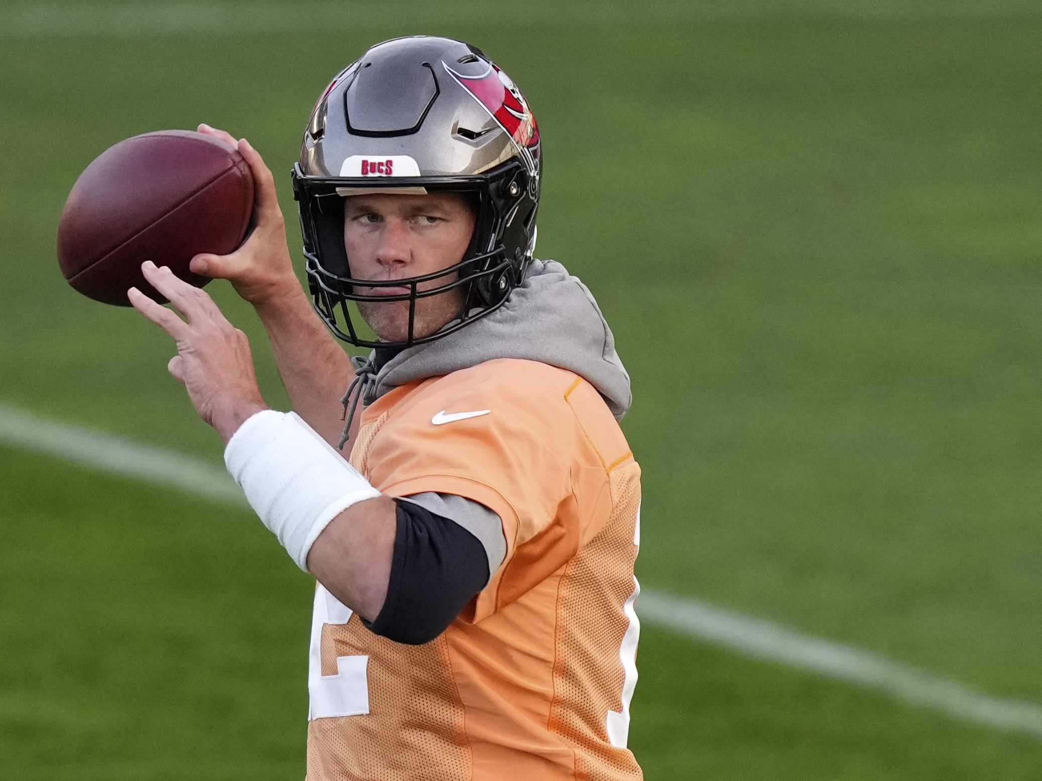 Tom Brady und seine Buccaneers treffen in München auf die Seatlle Seahawks.