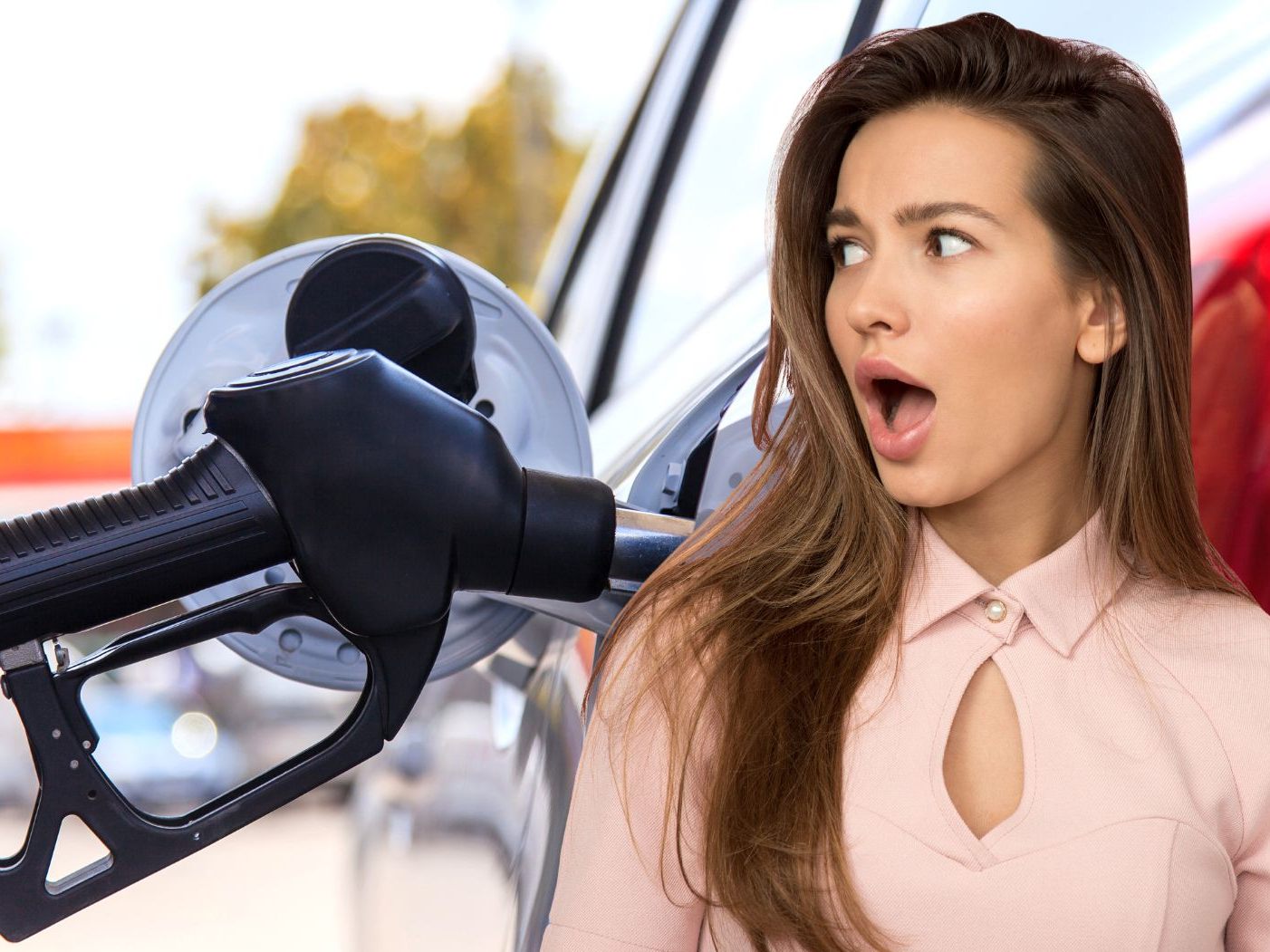 Für viele ein Schock: 2023 wird Autofahren noch teurer.