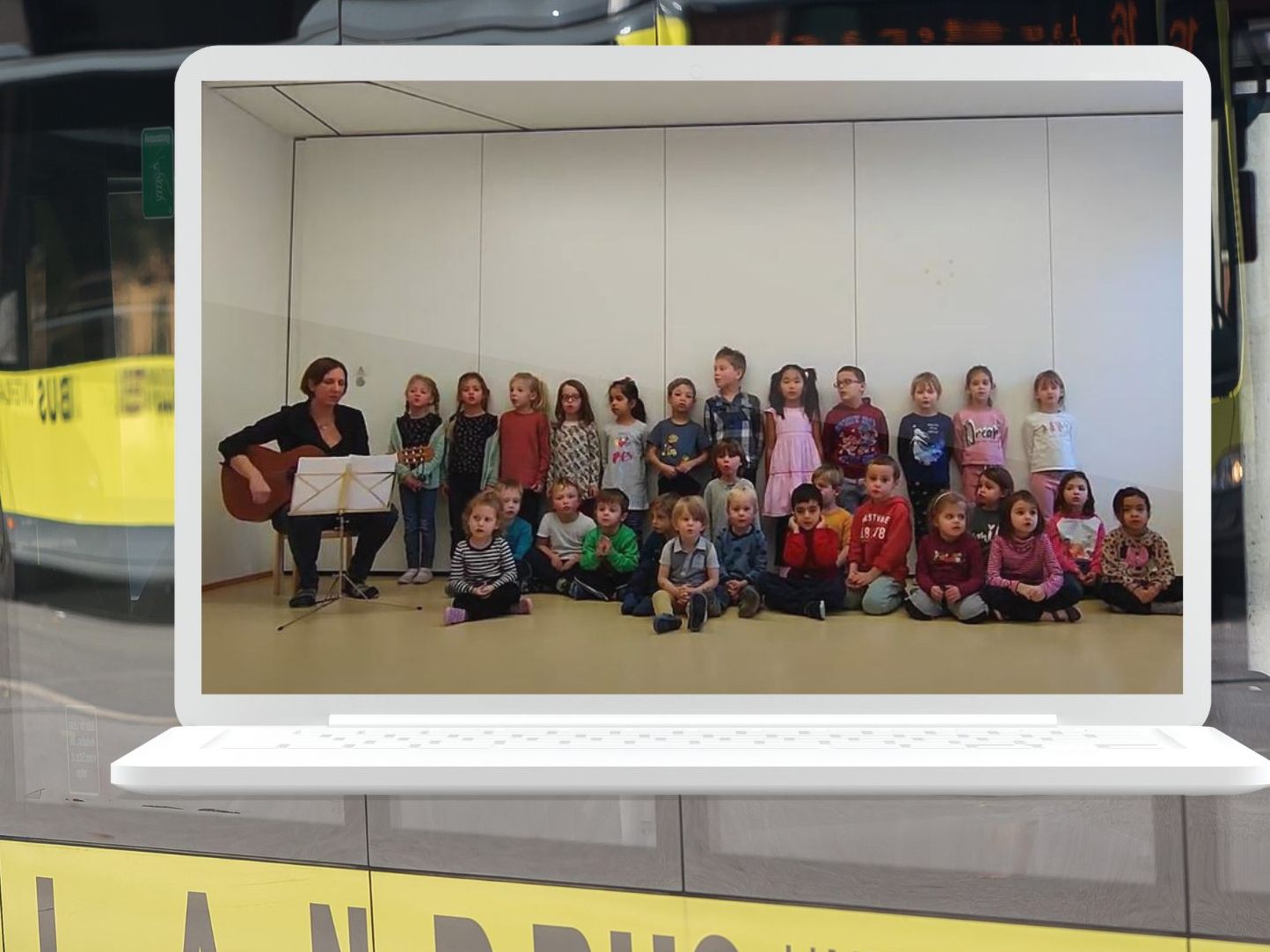 "Das 409er Bus-Liad", gesungen von Kindergartenkindern des Antoniushauses.