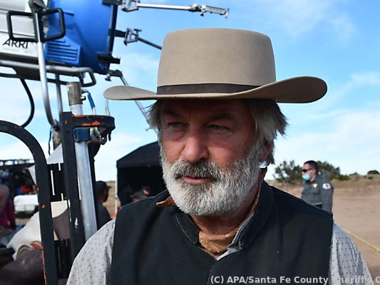Alec Baldwin am Set von "Rust" nach dem tödlichen Vorfall