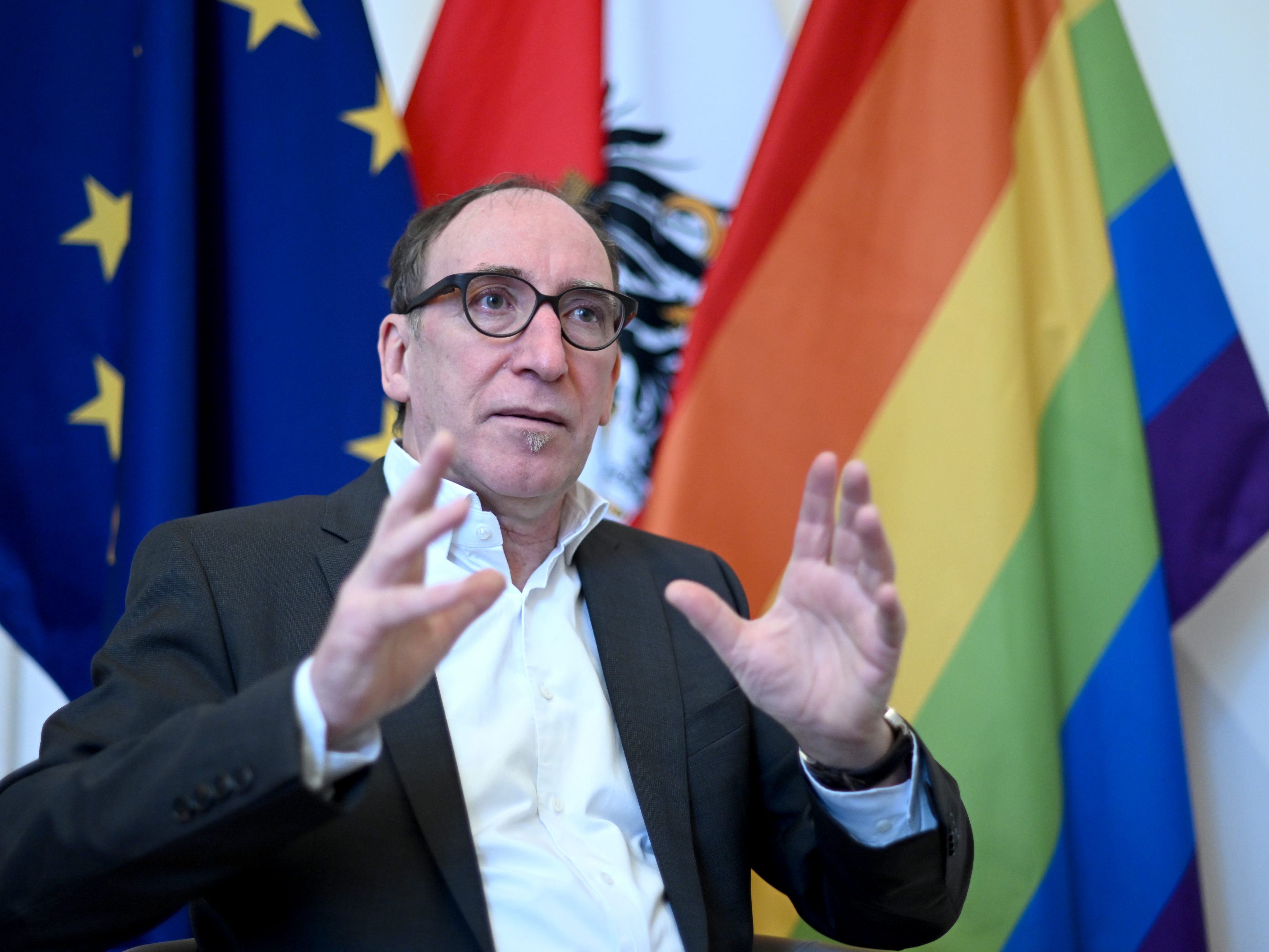 Rauch: "Corona wird bleiben".