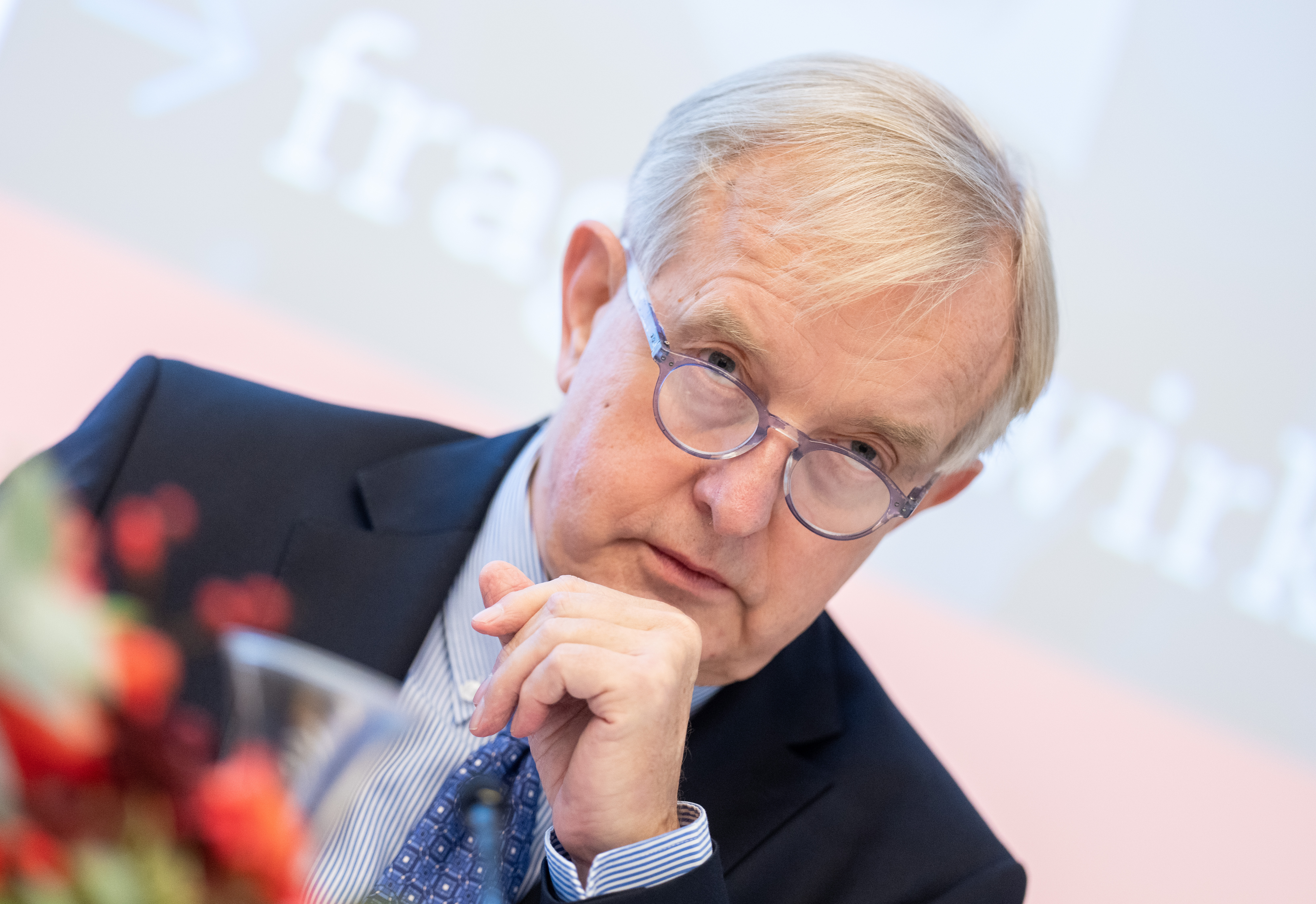 Ärztekammer-Präsident Johannes Steinhart befürwortet eine Stornogebühr für verpasste Arzttermine.