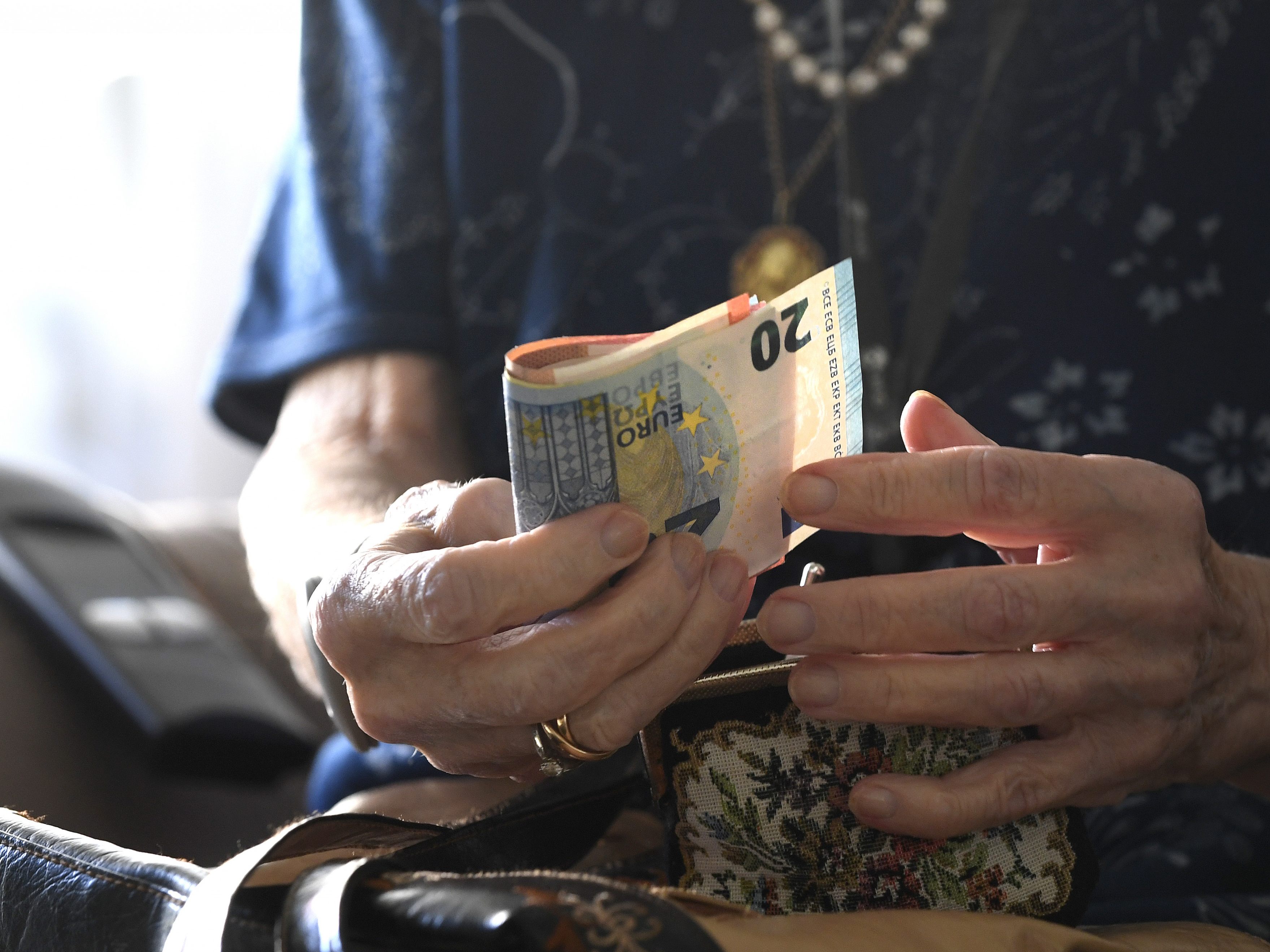 Die Volksanwaltschaft leitet ein Prüfverfahren zur Aliquotierung der Pensionen ein.