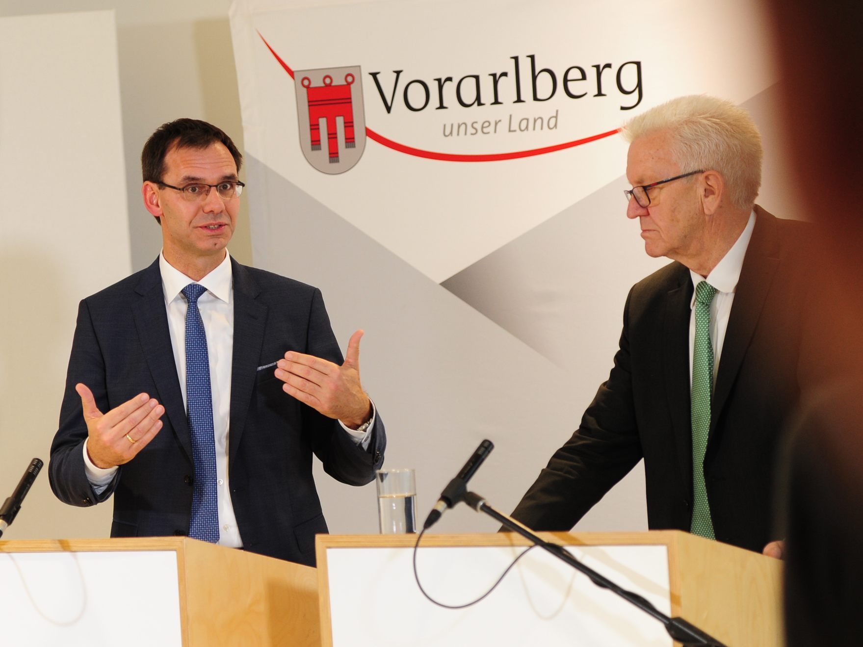 Wallner und Kretschmann ab 17.15 Uhr im Livestream.