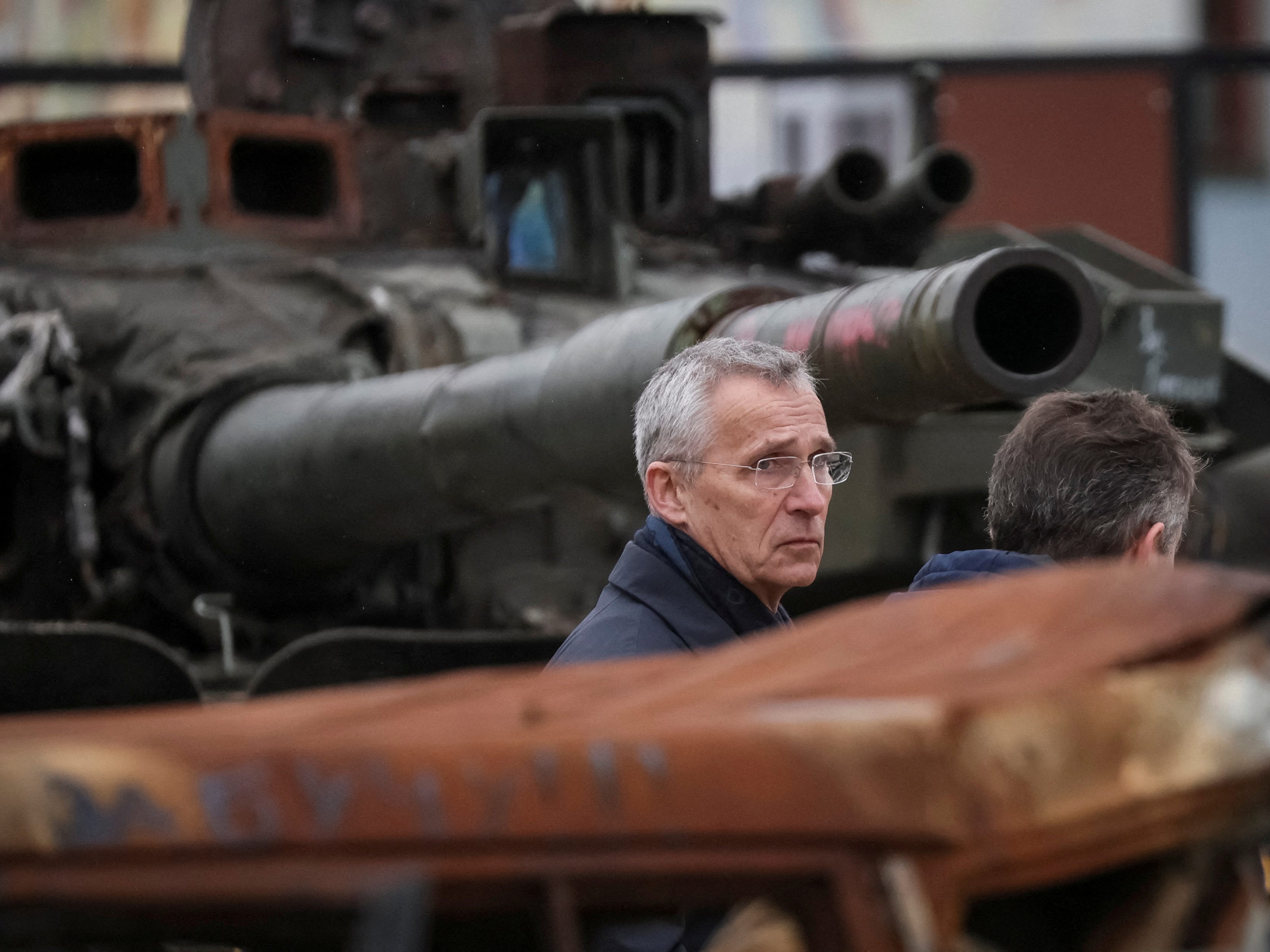 NATO-Generalsekretär Stoltenberg absolviert am Donnerstag einen überraschenden Besuch in Kiew.