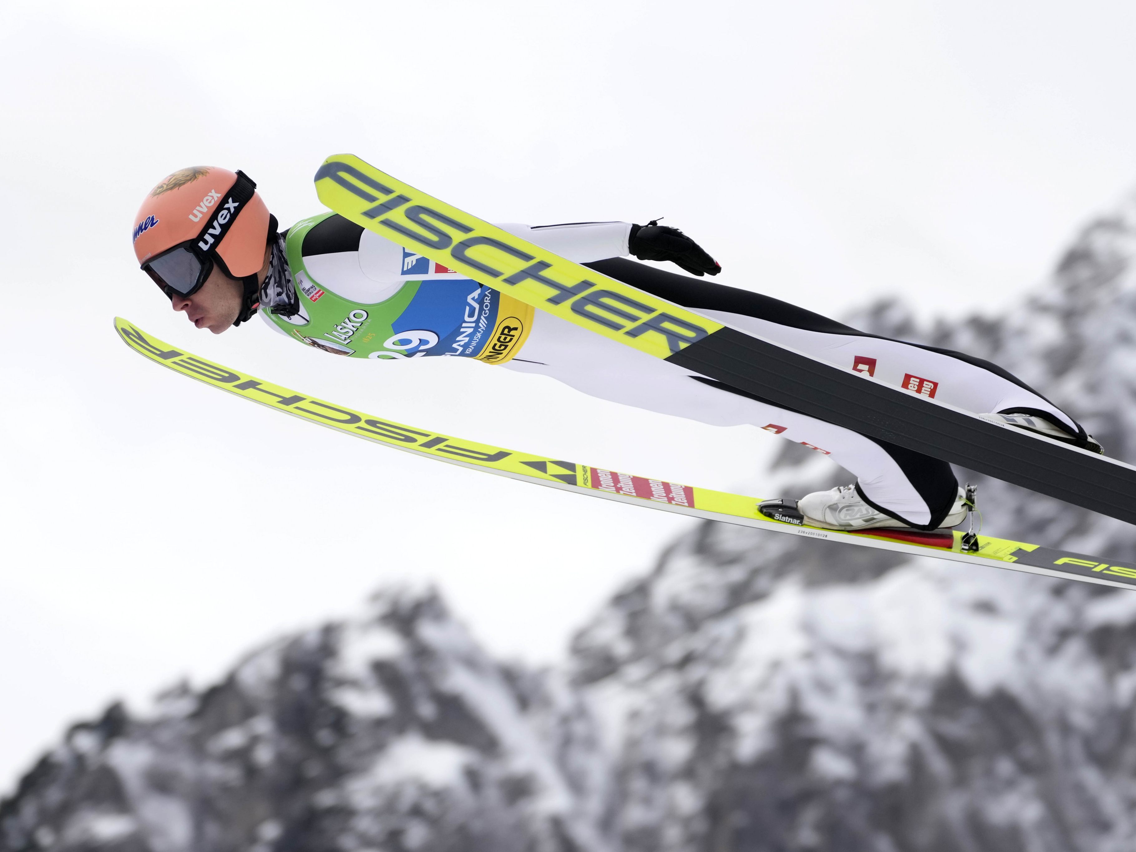 Stefan Krafts Saison: Zweiter im Gesamtweltcup und die kleine Kugel fürs Skifliegen.