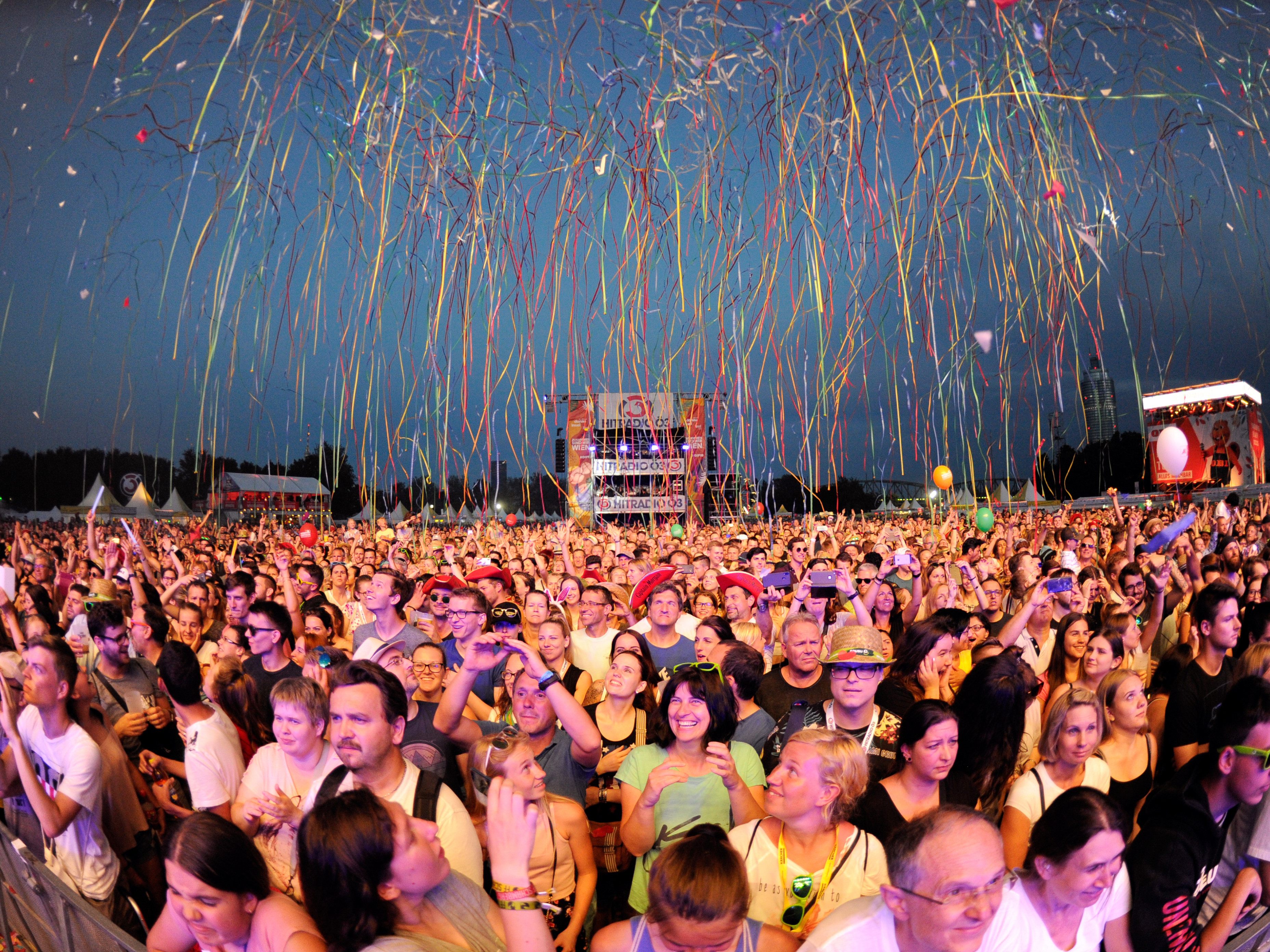 Das Programm für die Wien Energie/radio fm4/Radio Wien/HITRADIO Ö3 Festbühne am Donauinselfest 2023 lesen Sie hier.
