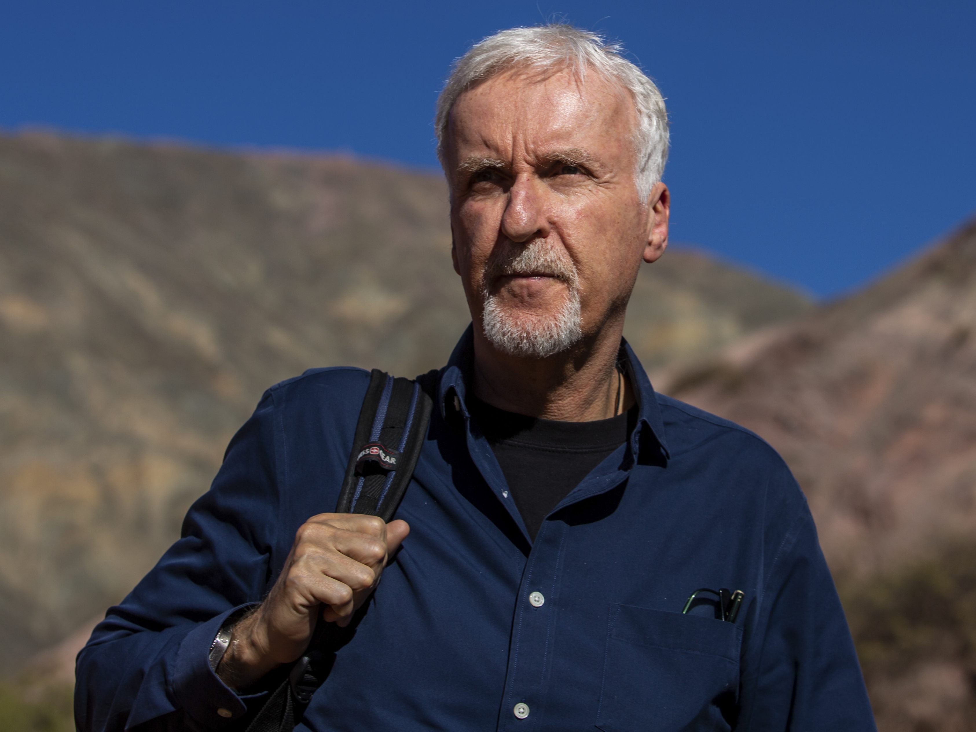 "Titanic"-Regisseur James Cameron bereut sein eigenes Schweigen.