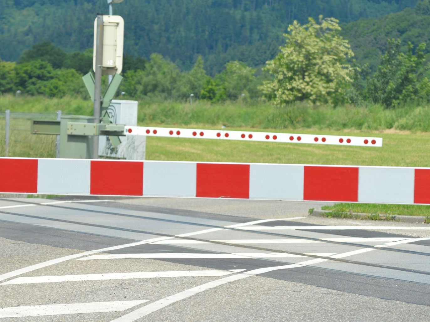 77-Jährige Unfallgegnerin verfolgte den Fahrer zu Fuß nach Hause.