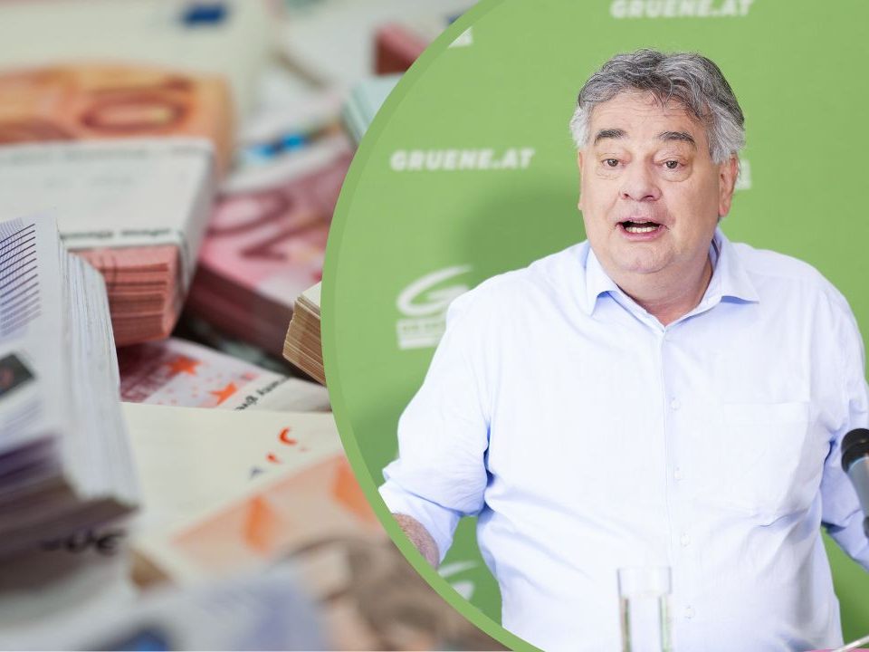 uftakt zu "Österreich, lass uns reden" mit überschaubaren, aber diskussionsfreudigen Publikum