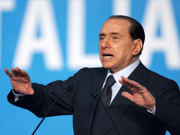 Berlusconi war für seine Skandale und sein Vermögen berühmt-berüchtigt.