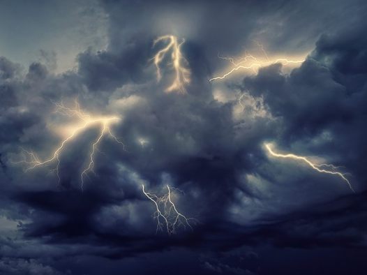 Rund 400 Feuerwehreinsätze gab es nach Unwetterfront in Kärnten.