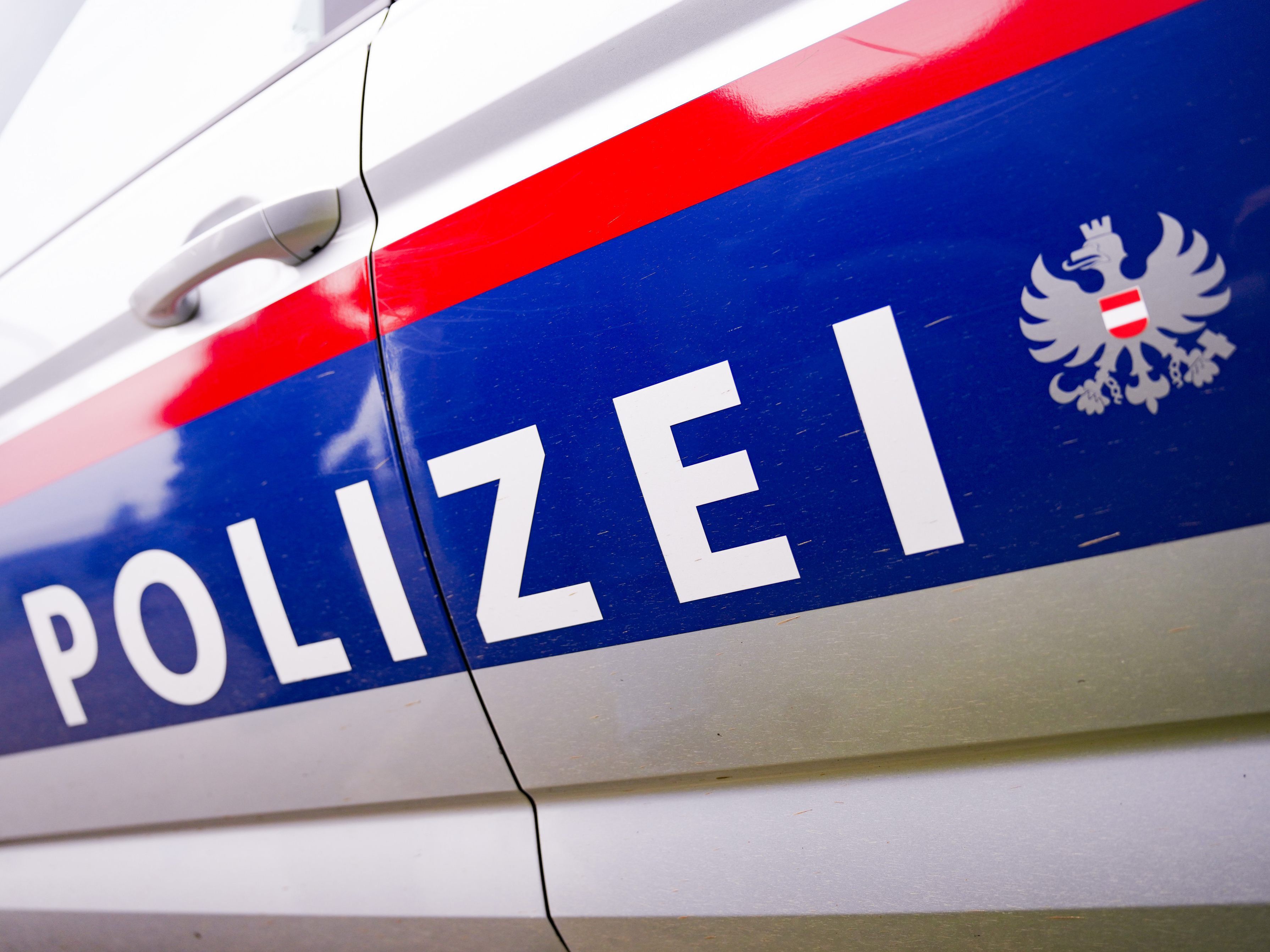 In der Steiermark detonierten zwei Sprengsätze an Autos.