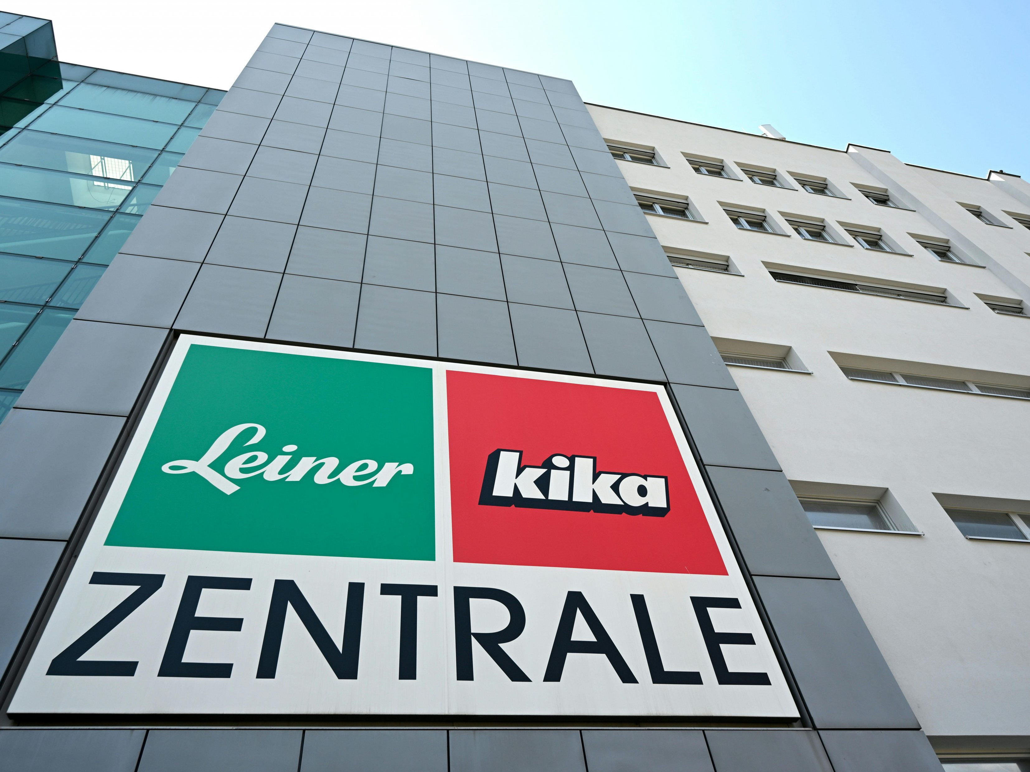 Signa überwies die ersten 5 Mio. Euro an den Kika/Leiner-Insolvenztopf.