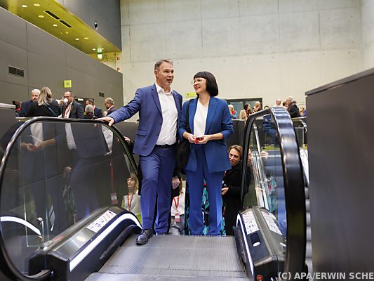 Babler hofft, dass es mit der SPÖ wieder aufwärts geht