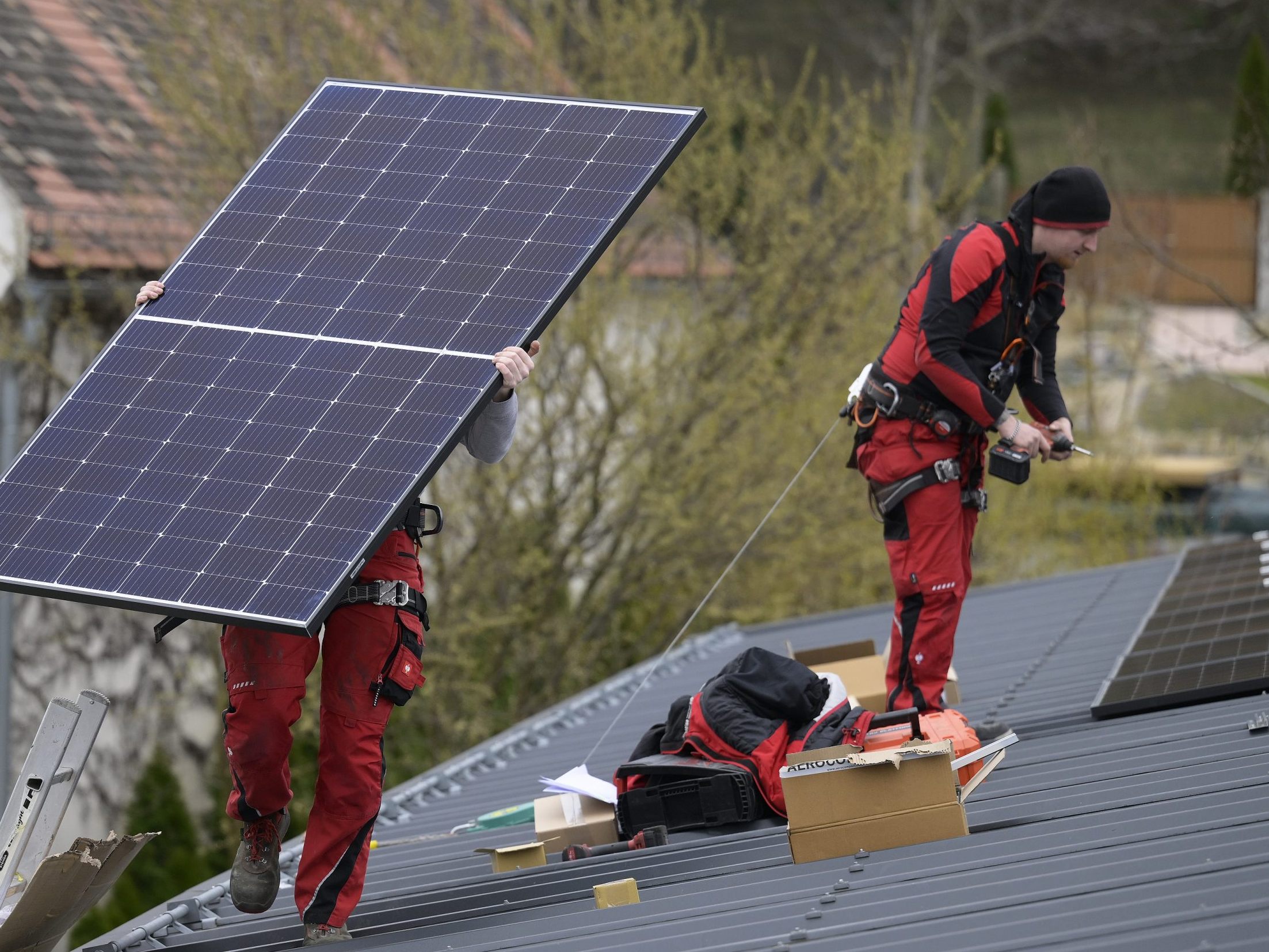 PV-Förderung: Energieagentur soll Umsetzung überwachen.