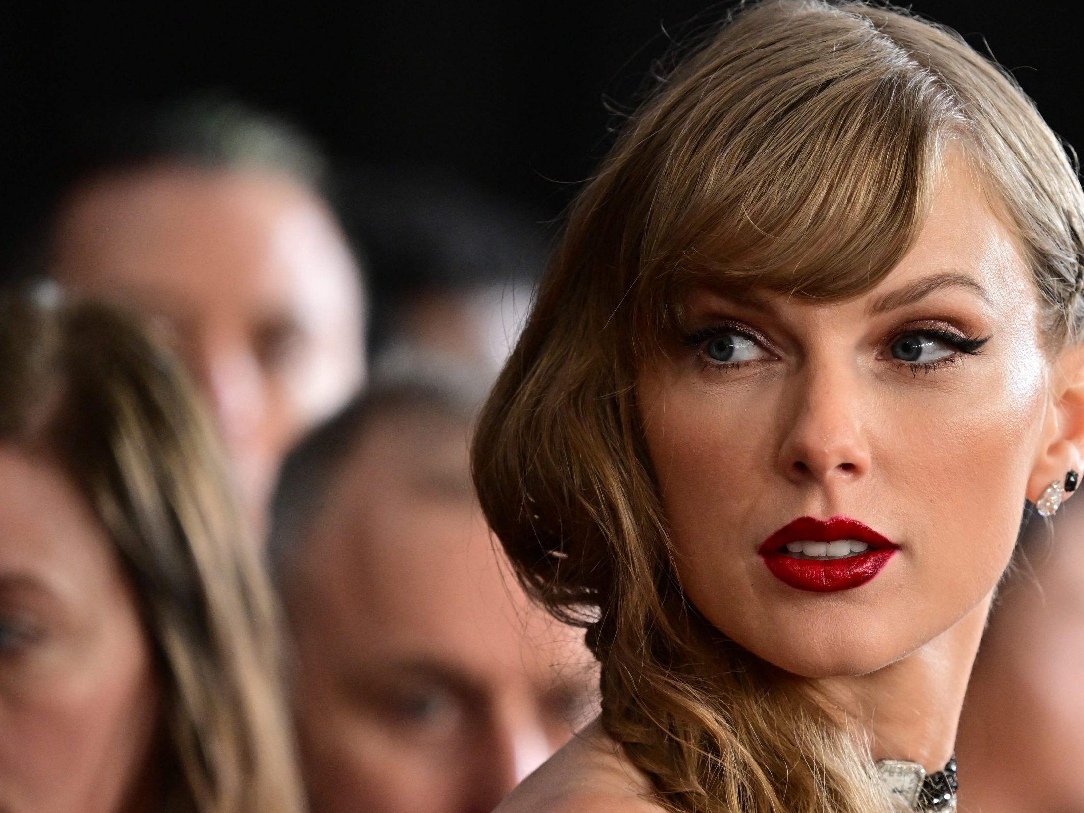 Taylor Swift schreibt bei der Grammy-Verleihung Geschichte.