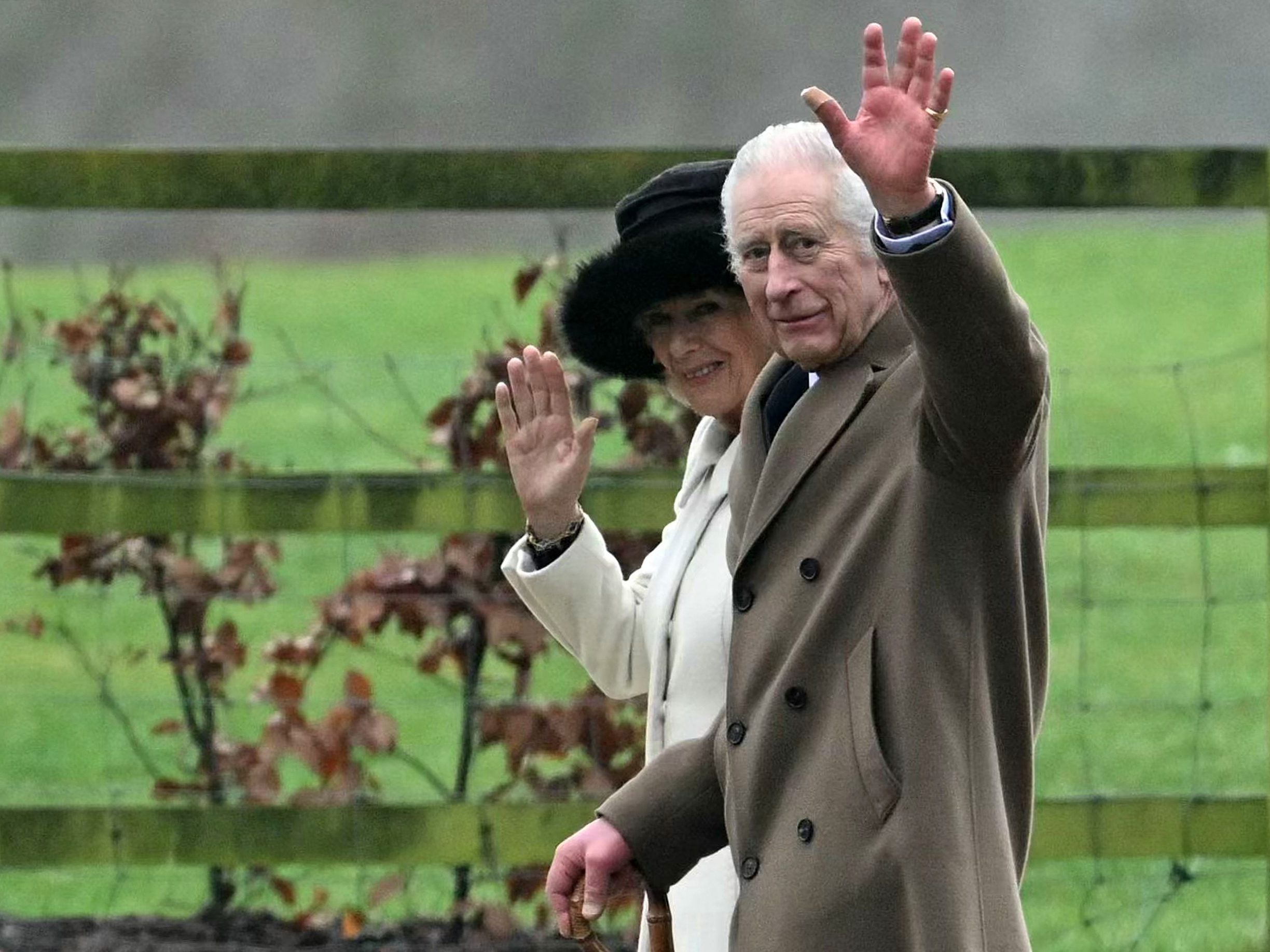 König Charles zeigte sich erstmals seit seiner Krebsdiagnose der Öffentlichkeit.