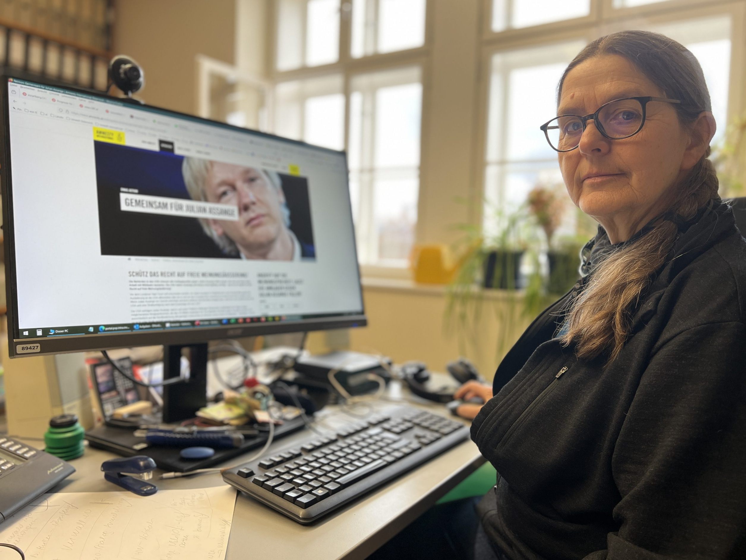 Naturschutzanwältin Katharina Lins ist auch für Amnesty International tätig.