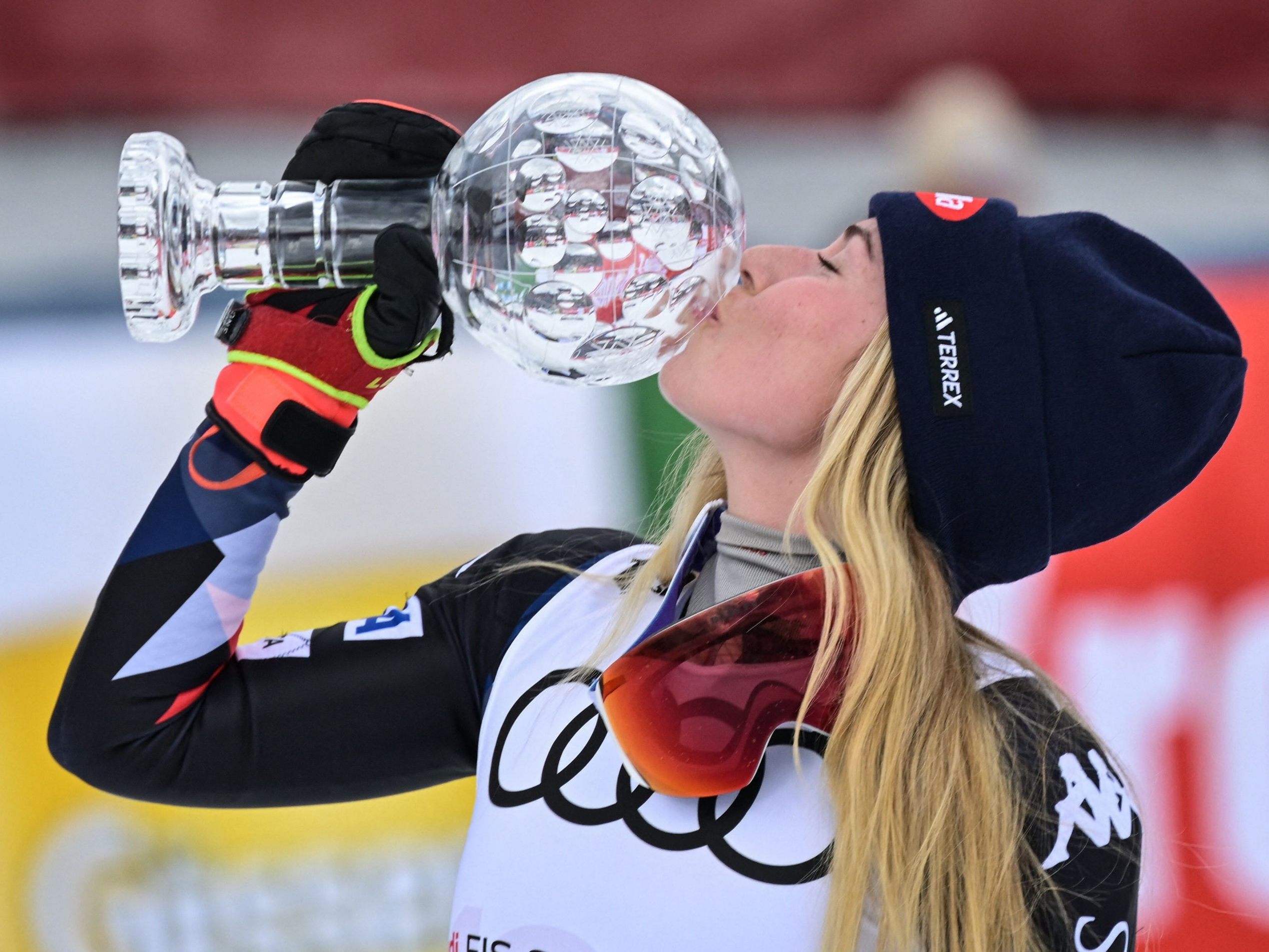 Mikaela Shiffrin holte sich am Samstag die Slalom-Kristallkugel ab.