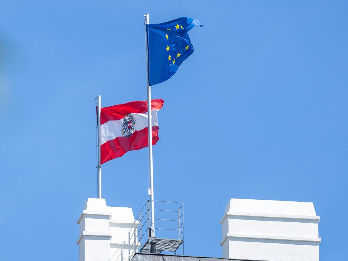 Mehr als die Hälfte der Österreicher findet die EU-Mitgliedschaft wichtig.