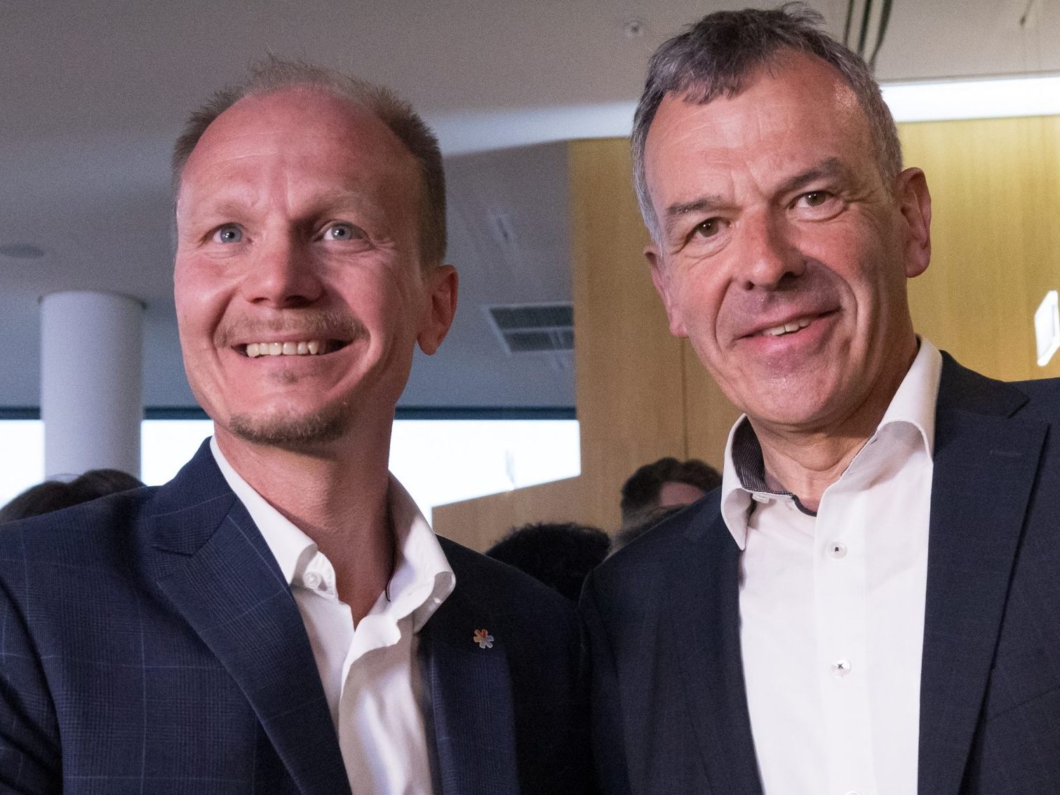 Willi (r.) gegen Anzengruber (l.) am Sonntag in Innsbruck - Die Bürgermeister-Wahl im Liveticker.