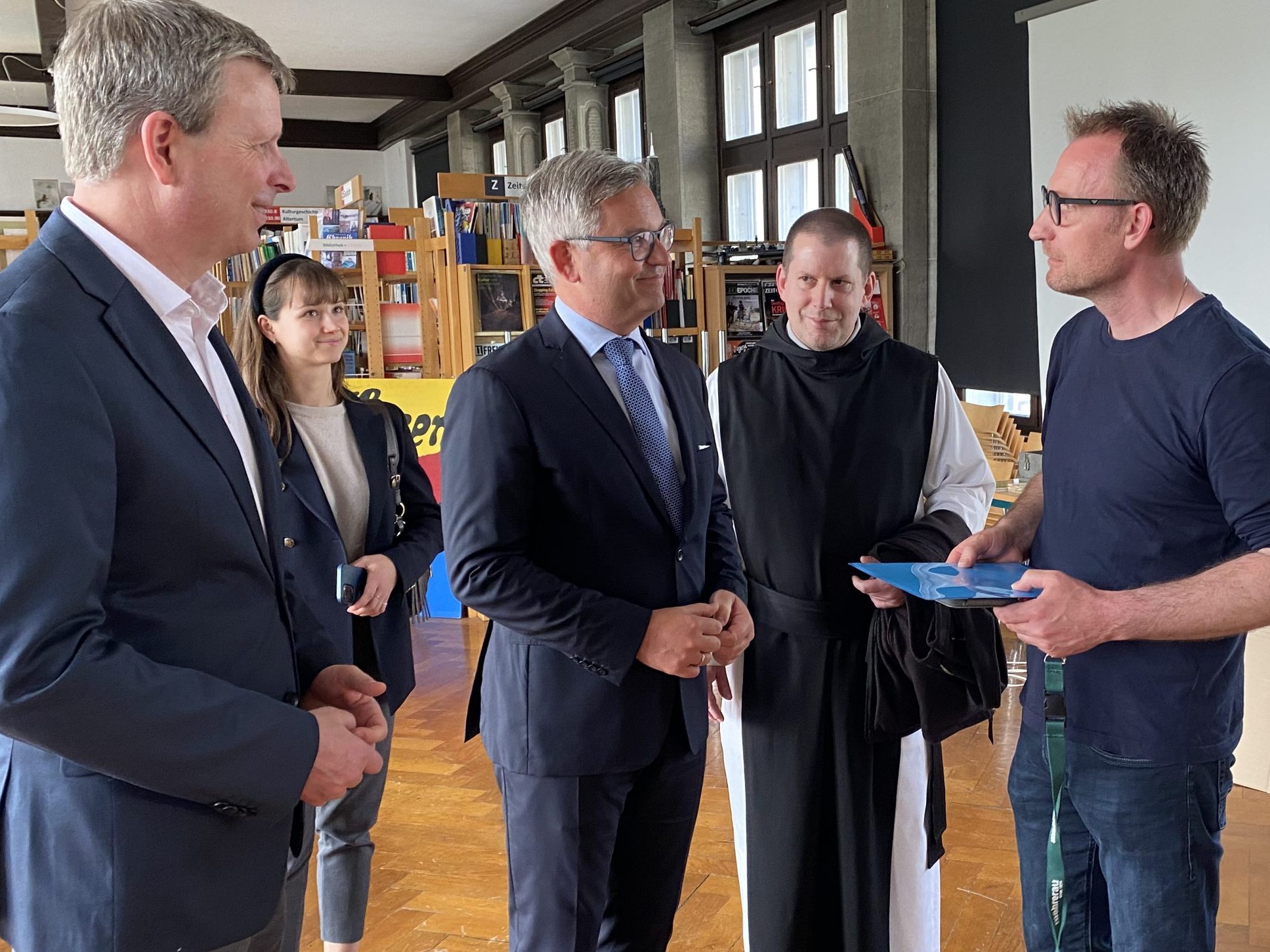 Magnus Brunner besuchte seine alte Bildungsstätte, das Collegium Bernardi in der Mehrerau Bregenz.