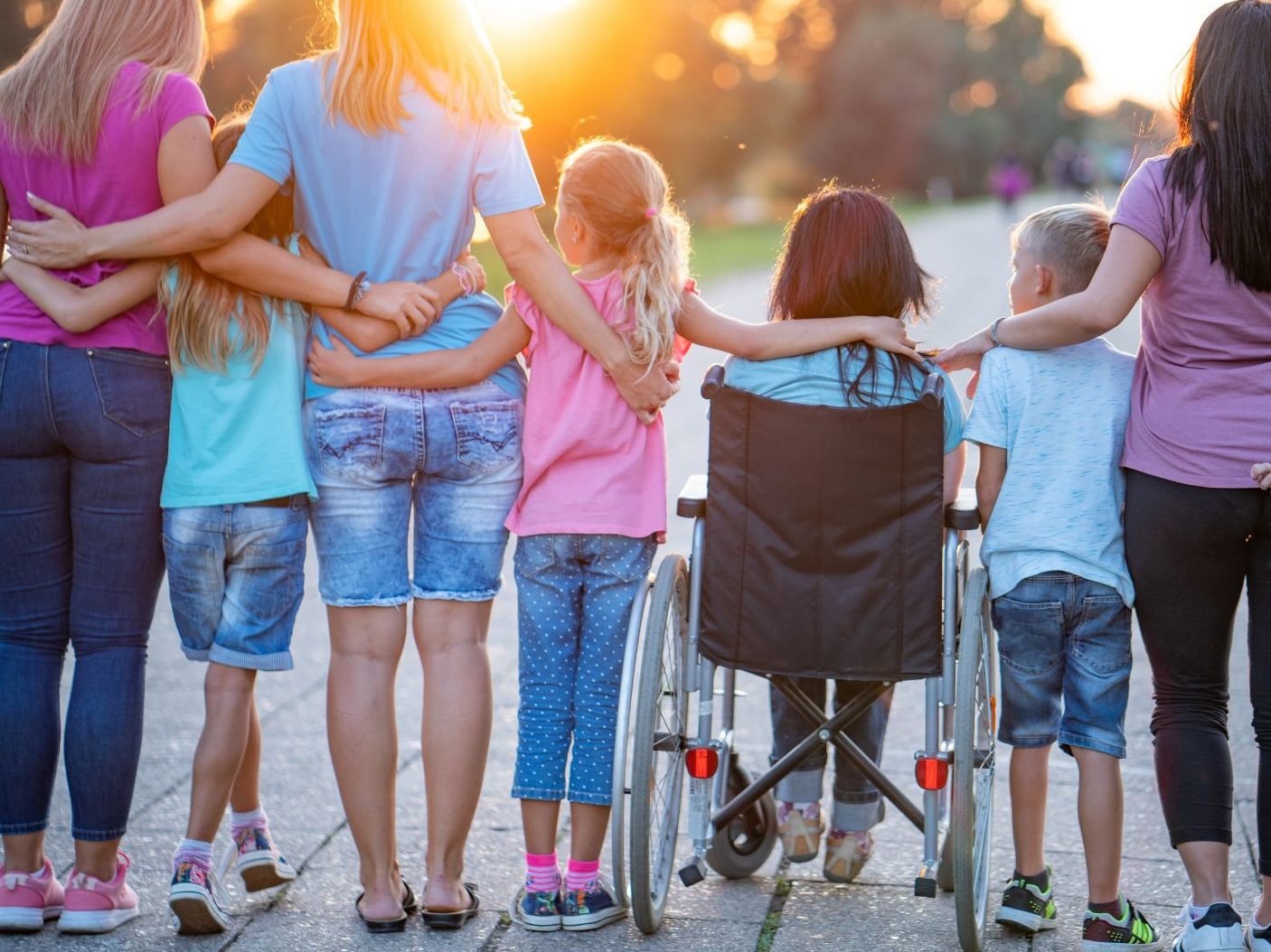 Betreuung für Kinder mit geistiger oder körperlicher Behinderung zu organisieren, ist für Eltern schon während der Schulzeit eine Herausforderung.