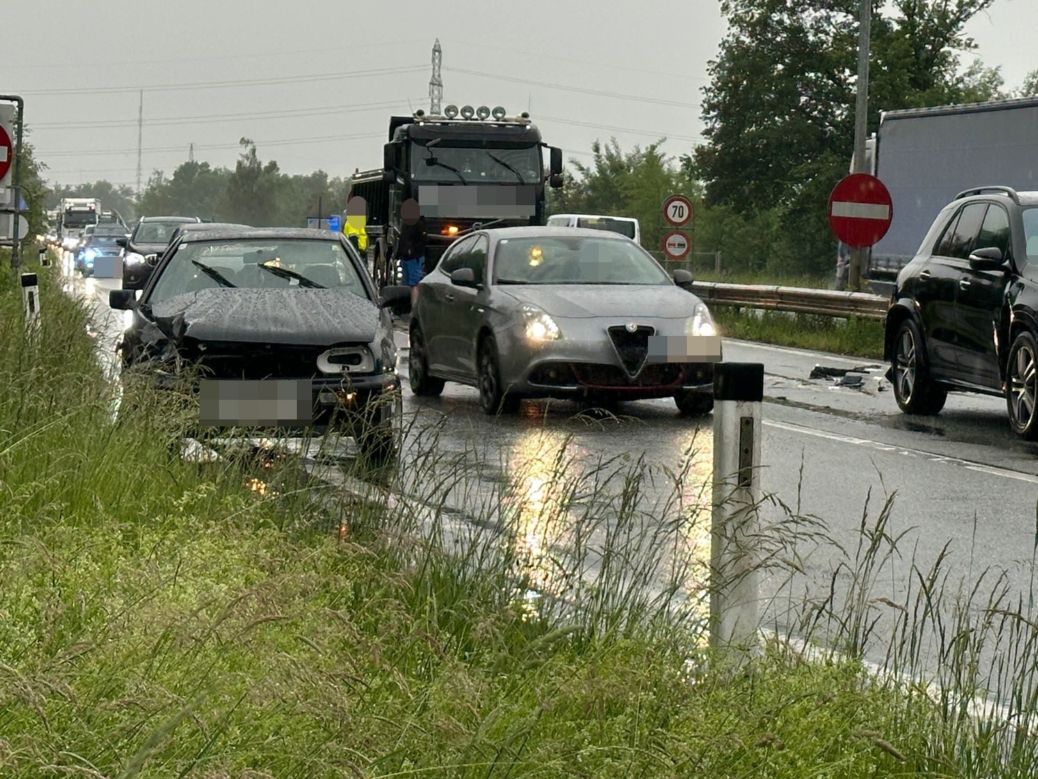 Unfall beim Kreisverkehr Dornbirn Nord.