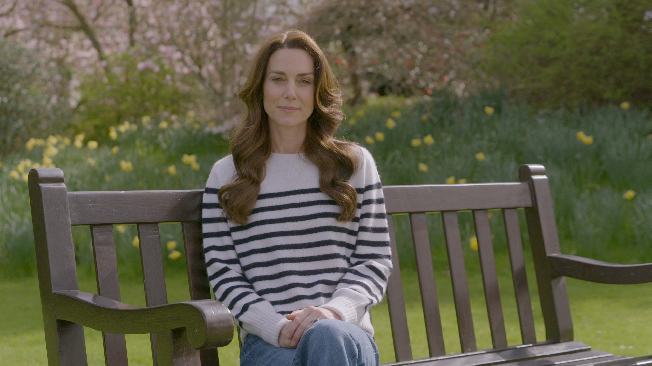 Catherine, Prinzessin von Wales, kündigte in einem Video vom 22. März 2024 an, dass sie sich nach einer Bauchoperation einer präventiven Chemotherapie unterzieht, nachdem Krebs festgestellt wurde.
